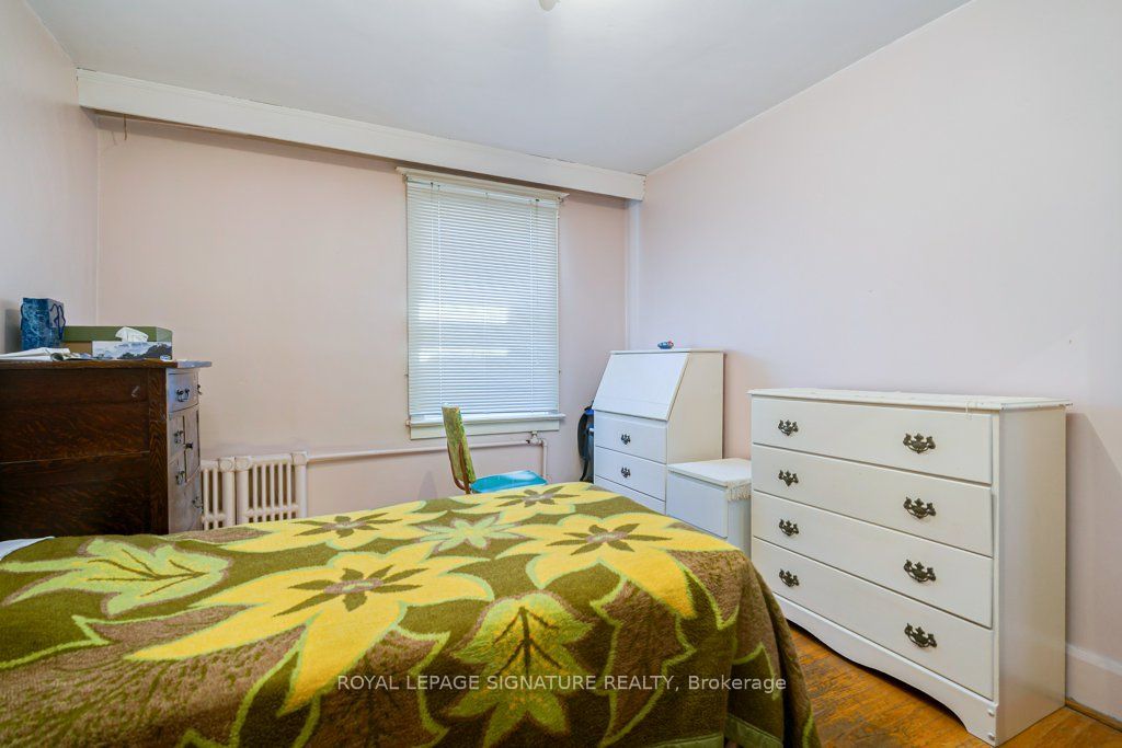 724 Vaughan Road Property Photo 16