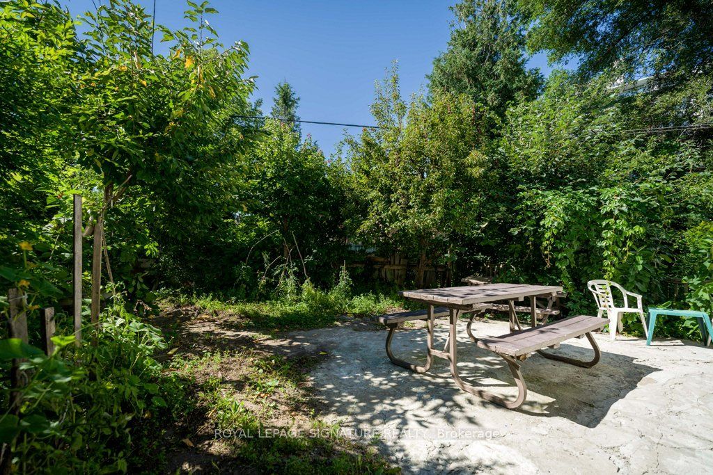 724 Vaughan Road Property Photo 19