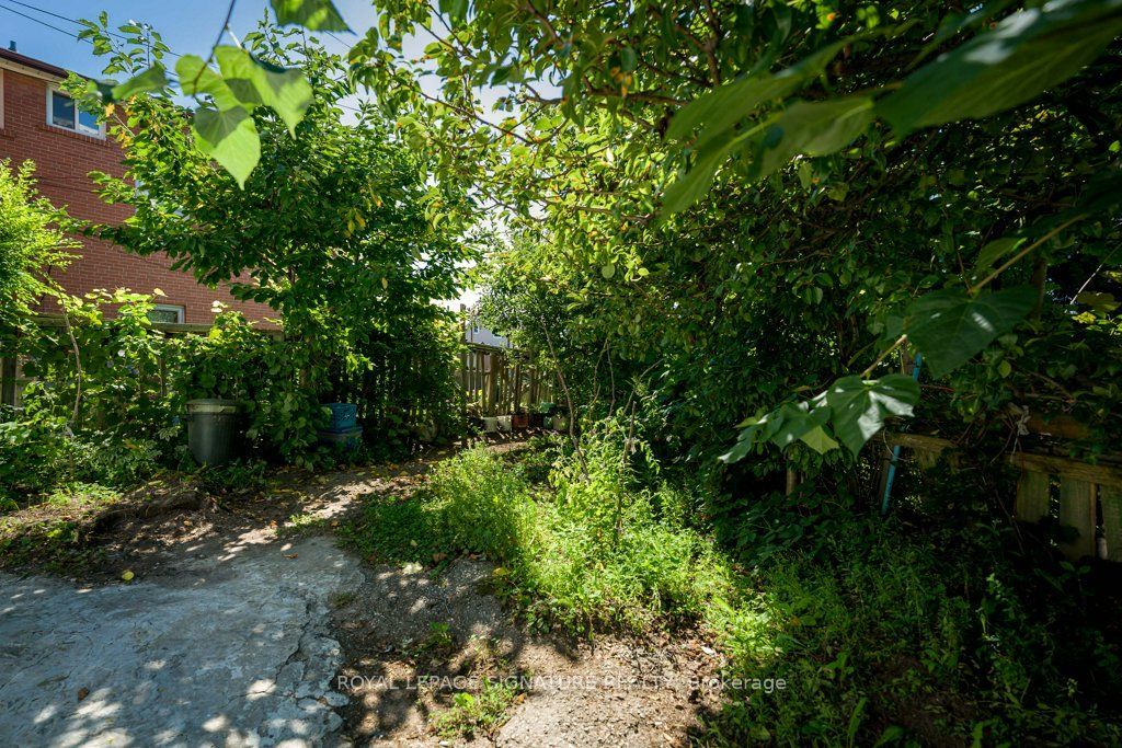 724 Vaughan Road Property Photo 20