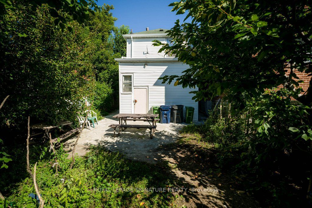 724 Vaughan Road Property Photo 21