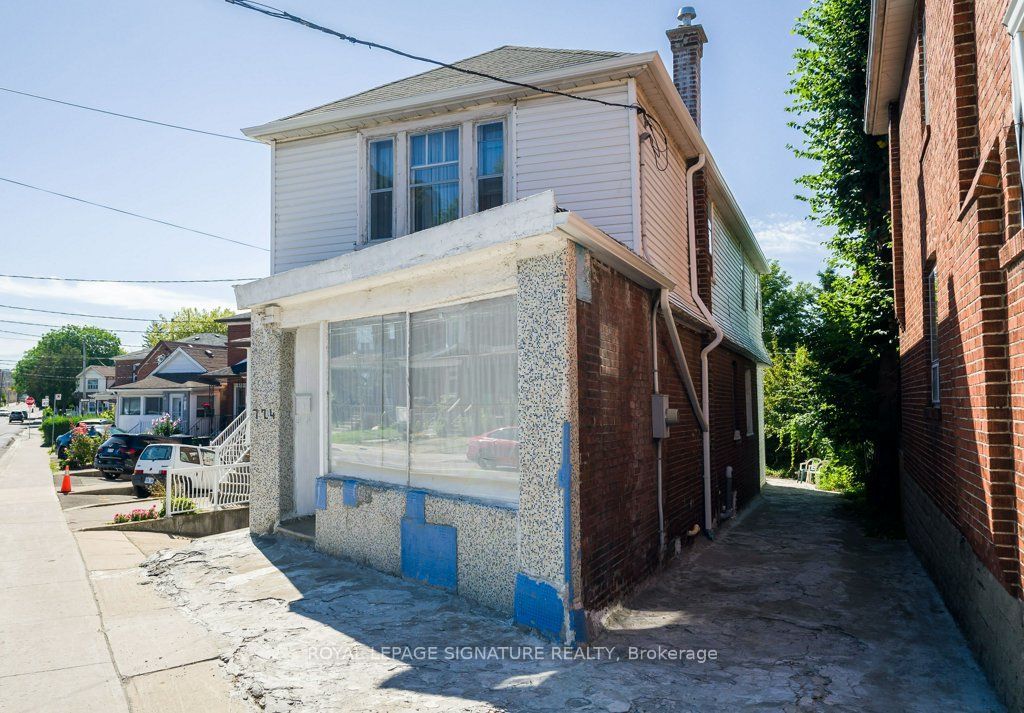 724 Vaughan Road Property Photo 26