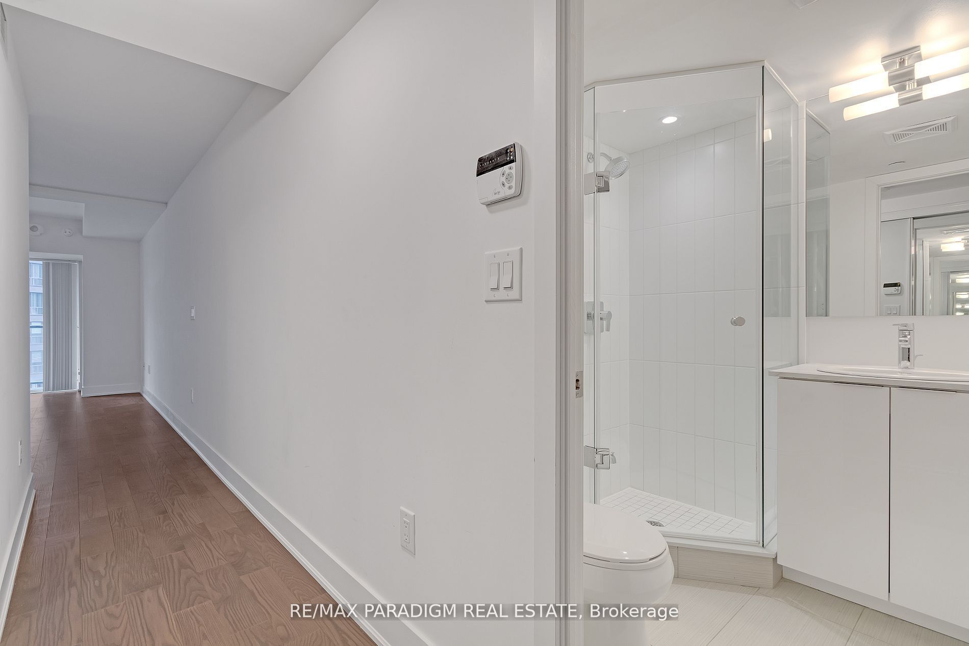 955 Bay Street 2501 Property Photo 13