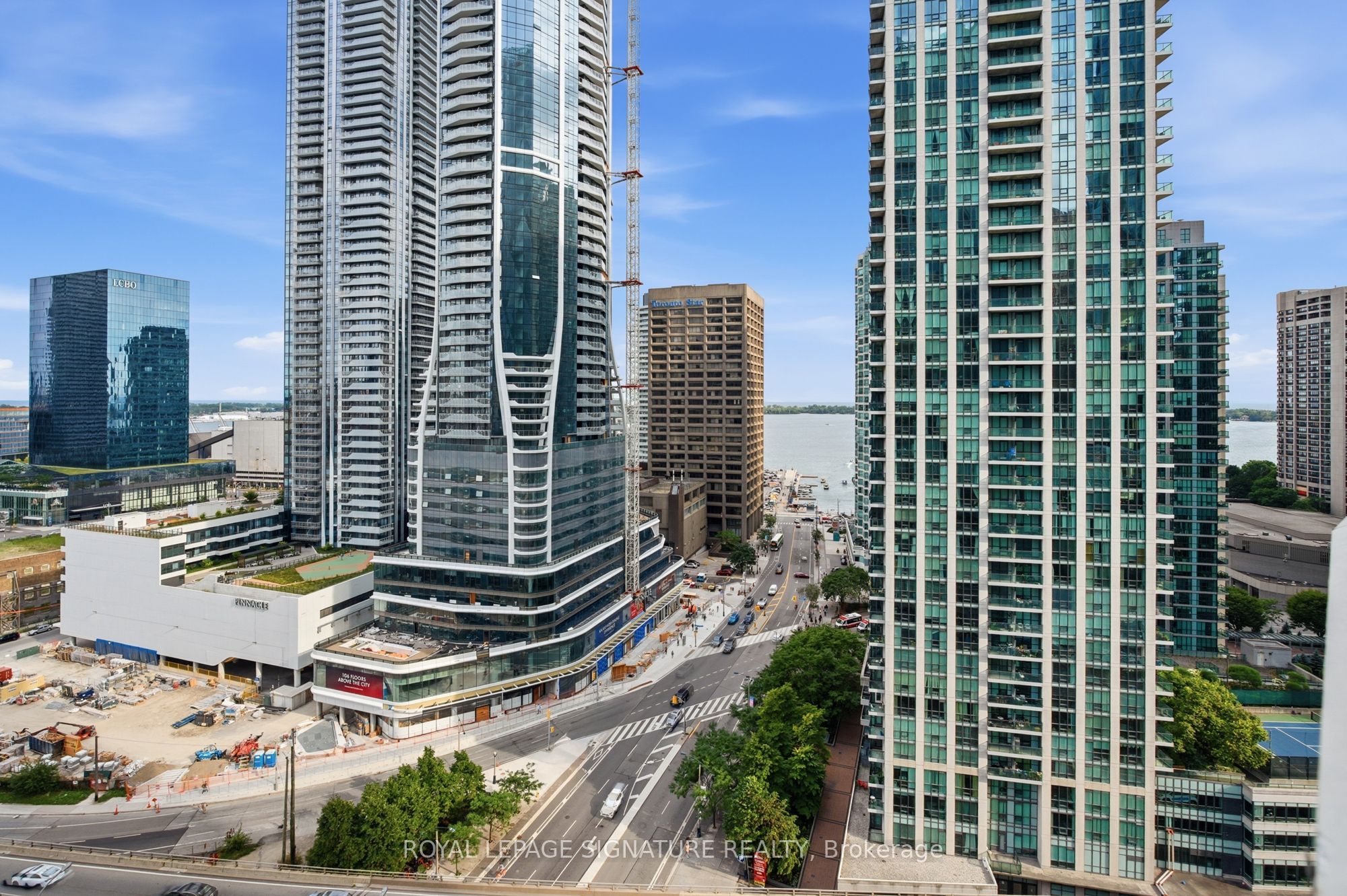 18 Yonge Street 2011 Property Photo 33