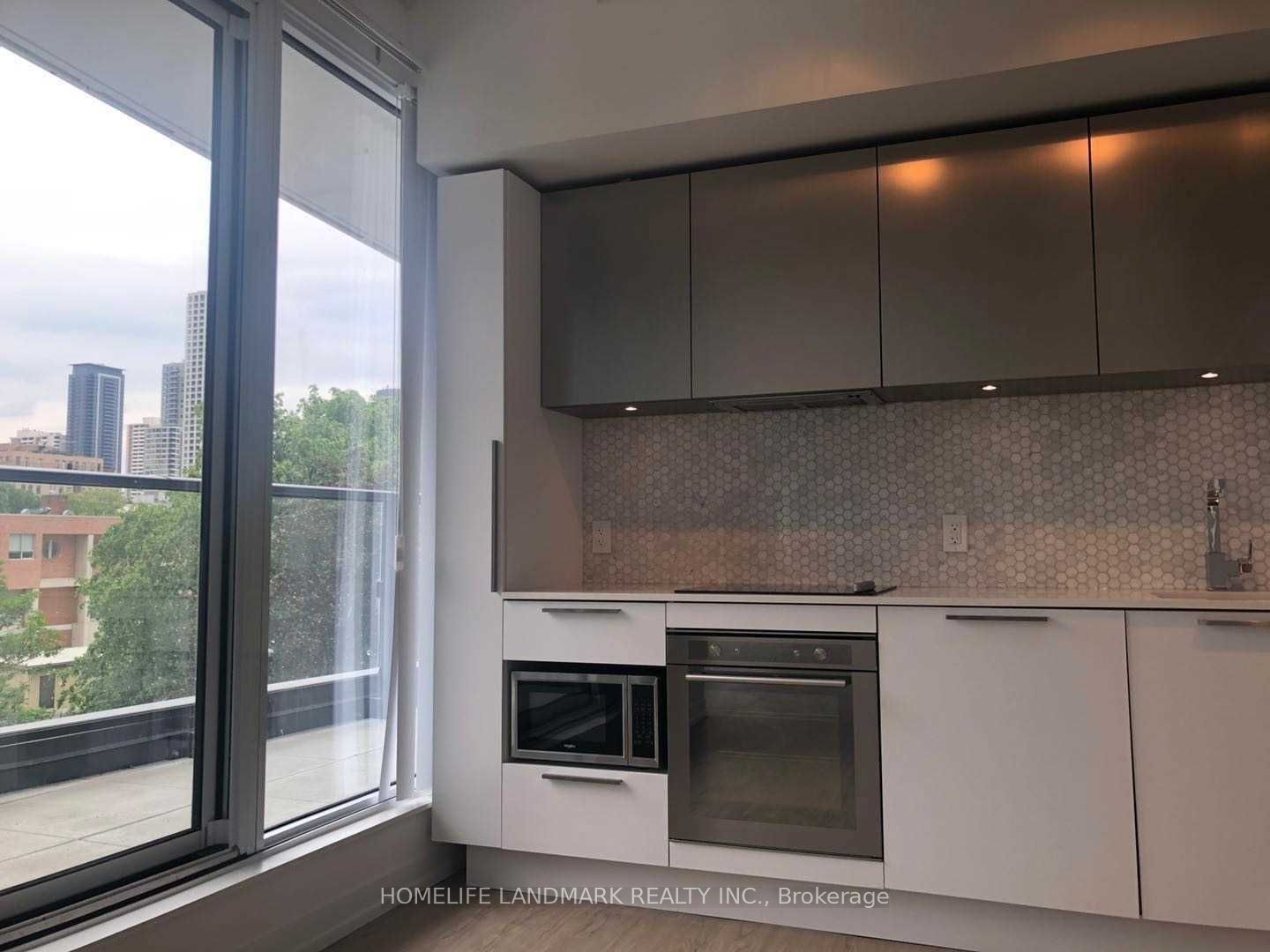 85 Wood Street 511 Property Photo 2