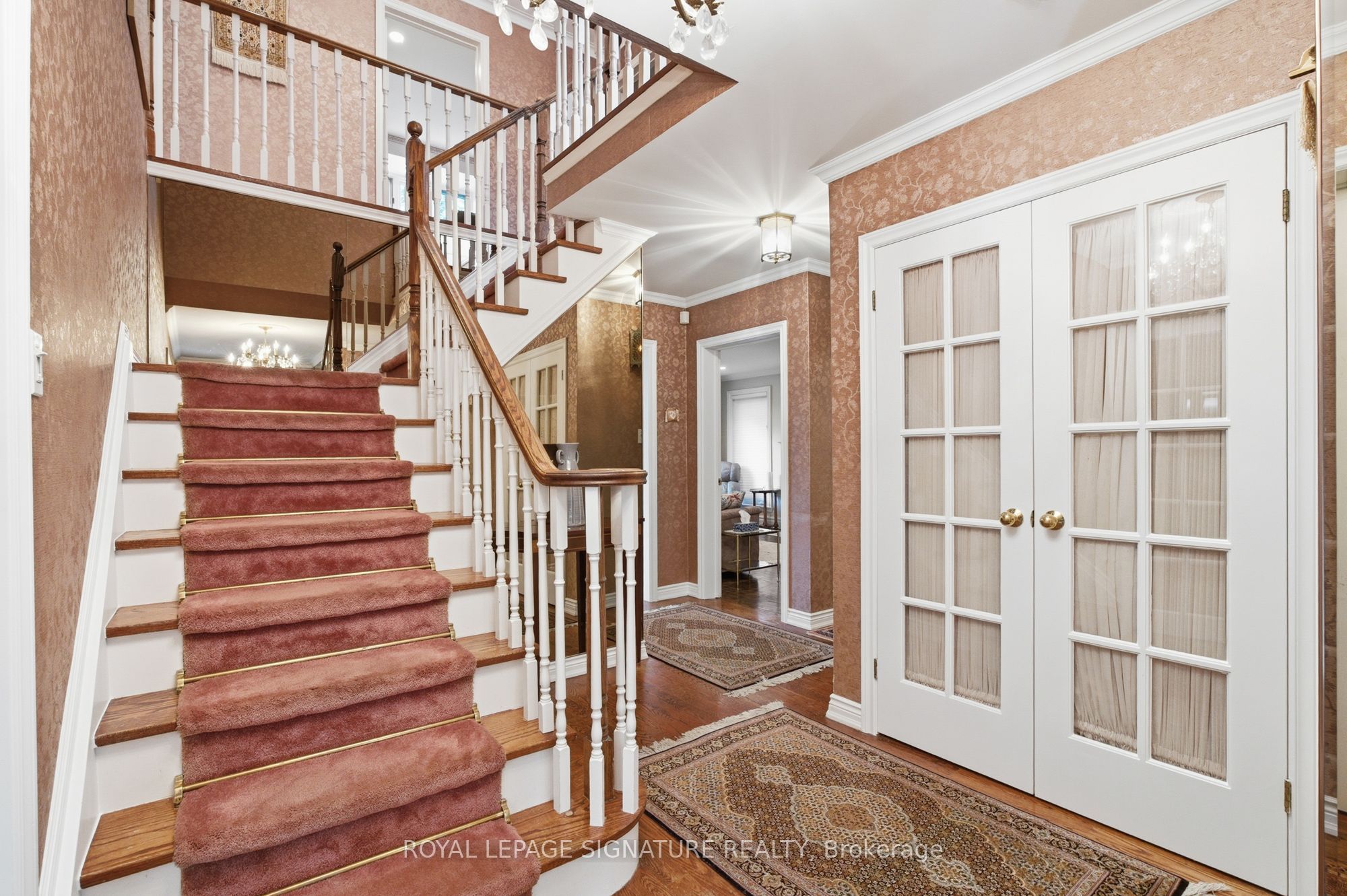 20 Wellesbourne Crescent Property Photo 4