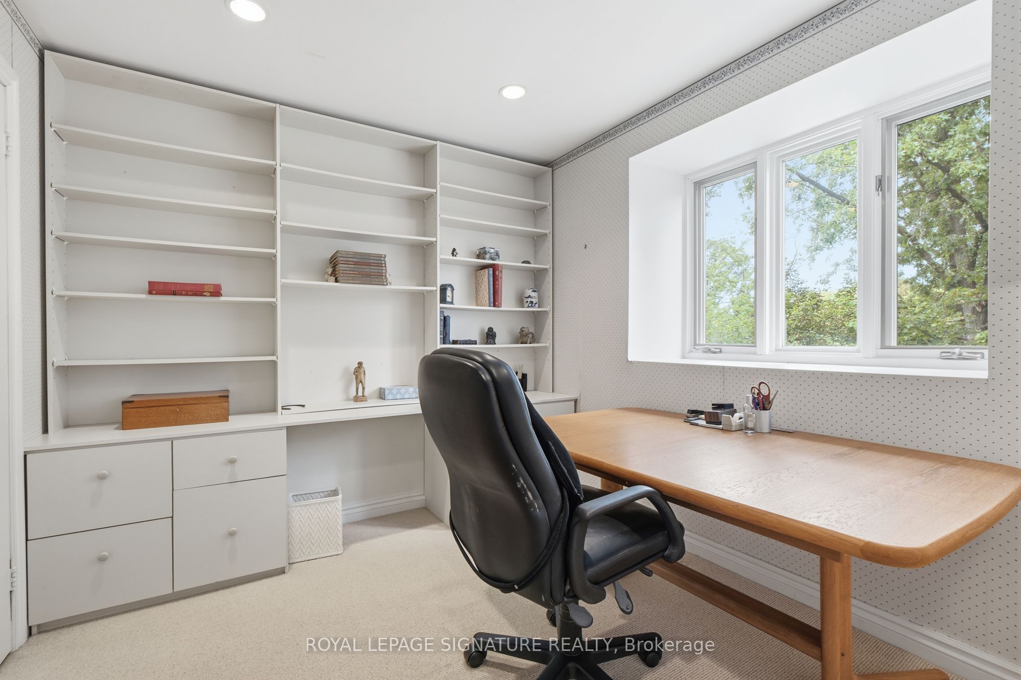 20 Wellesbourne Crescent Property Photo 32