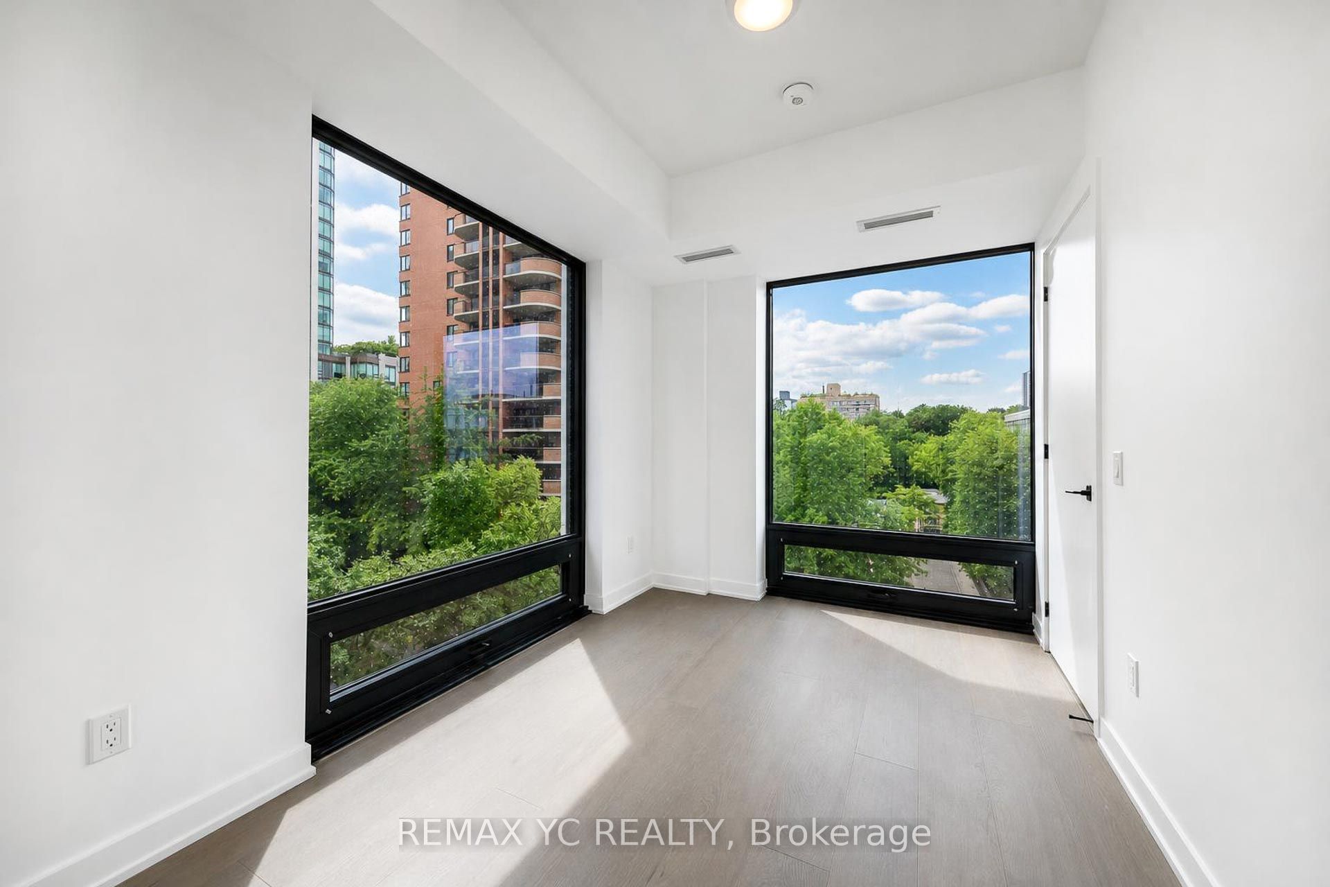 91 Montclair Avenue 706 Property Photo 7