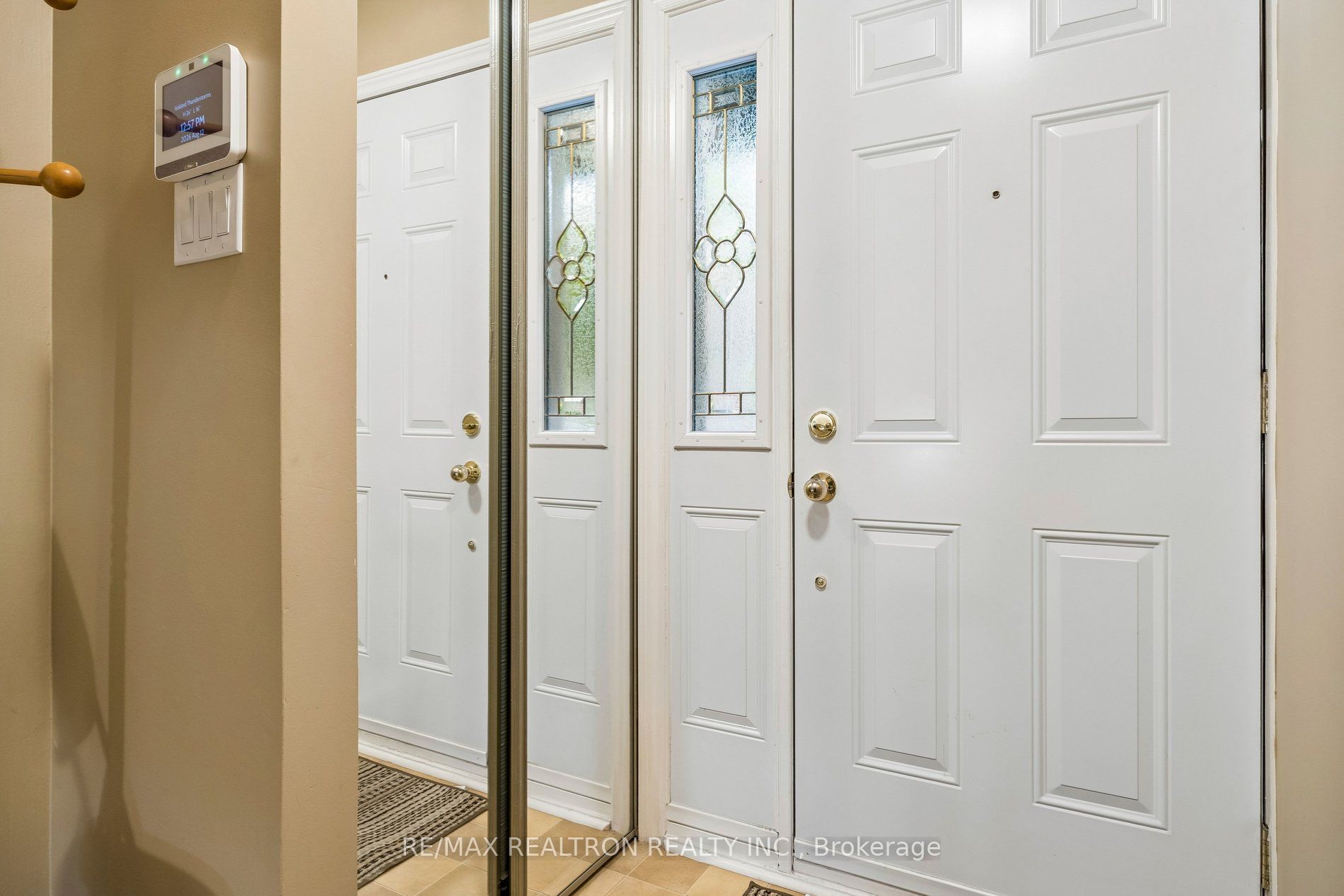 168 Song Meadoway Property Photo 6