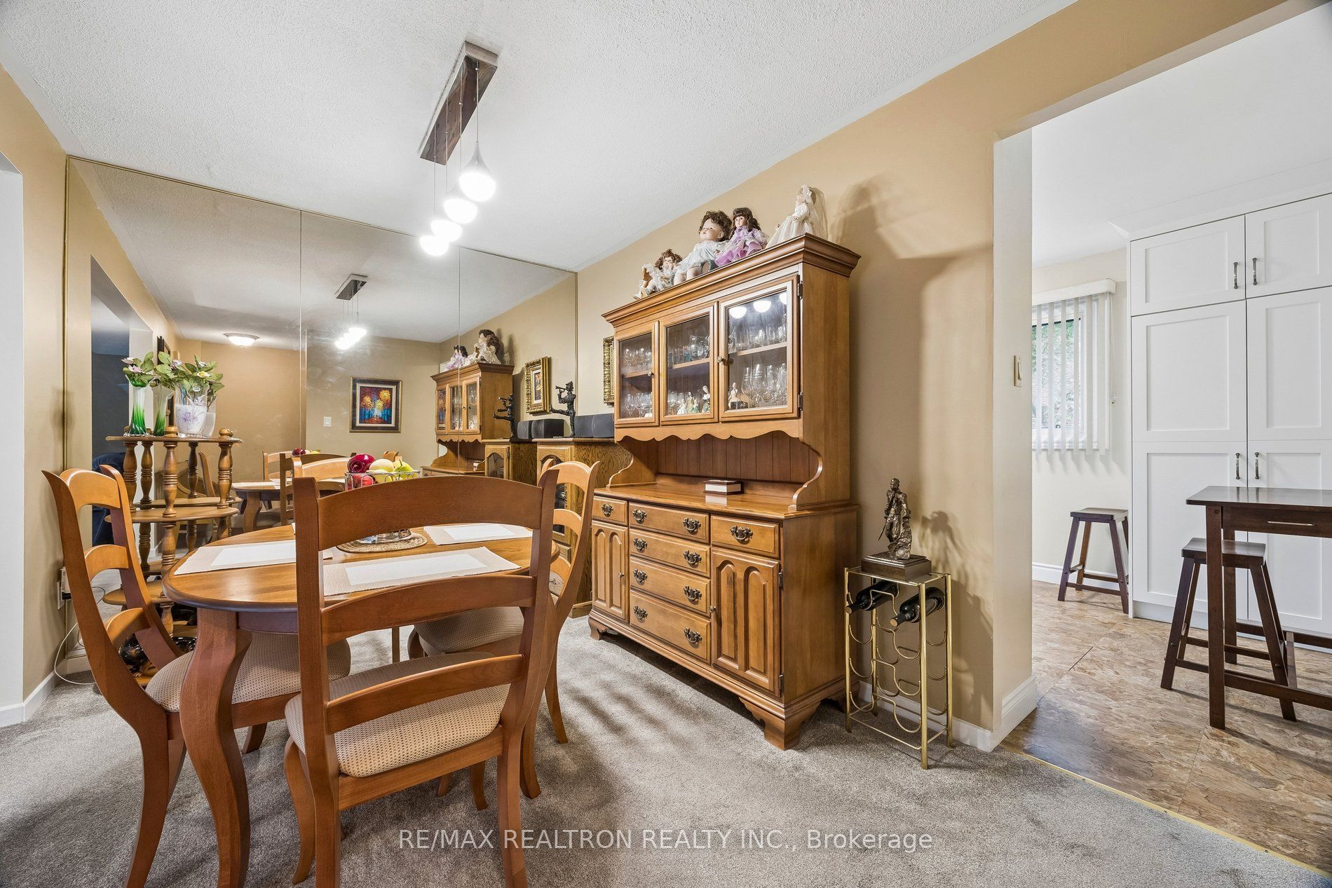 168 Song Meadoway Property Photo 16