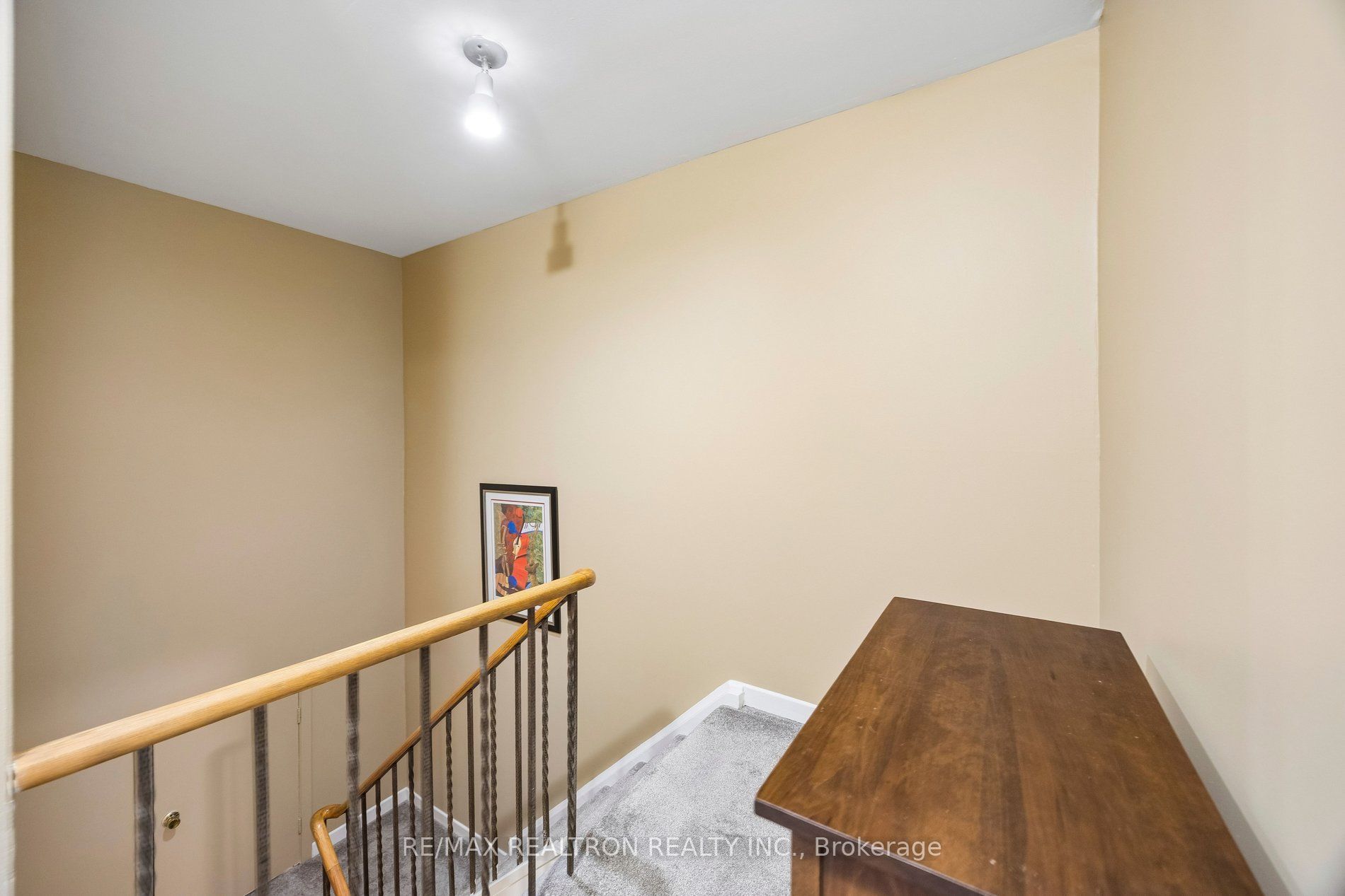 168 Song Meadoway Property Photo 24