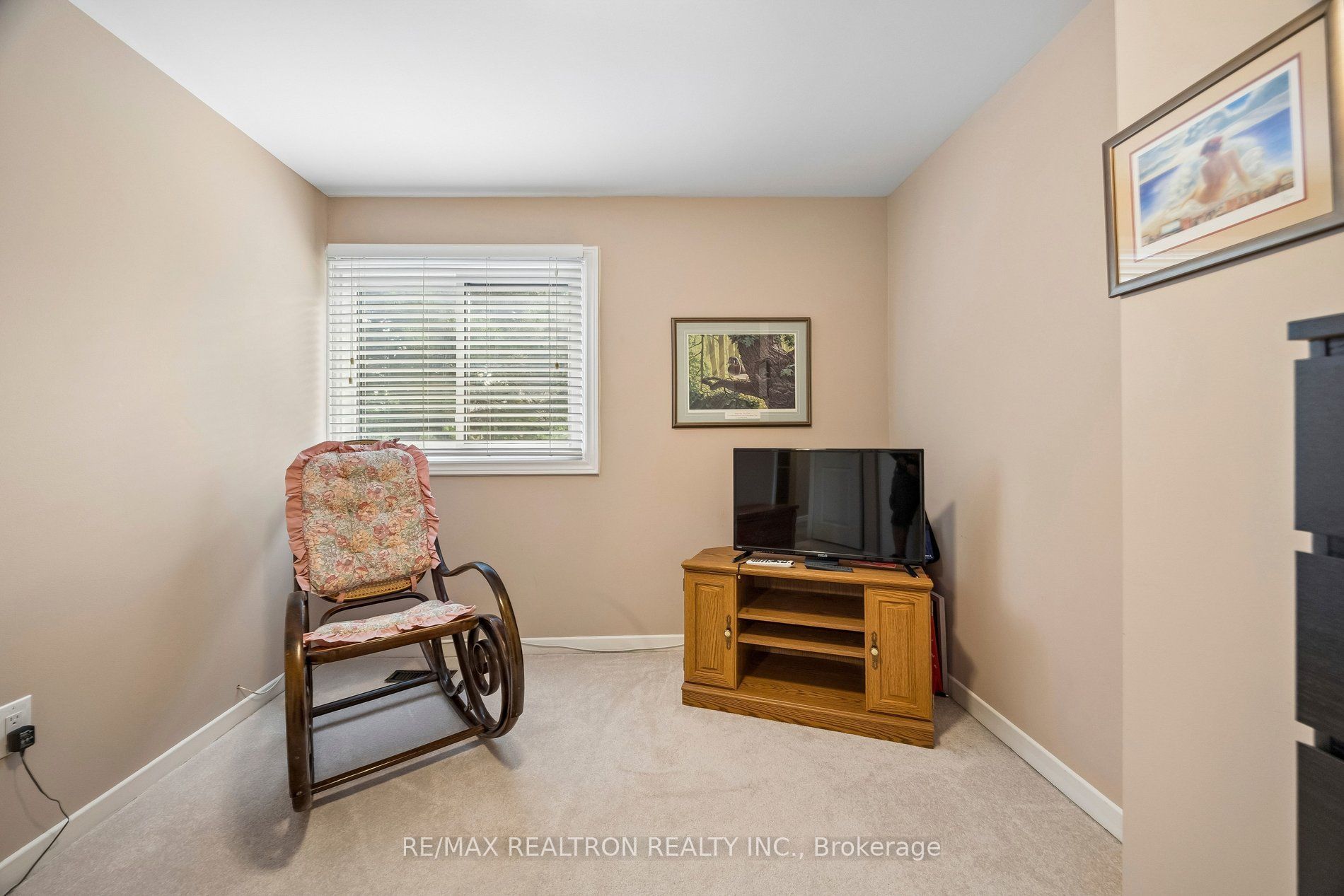 168 Song Meadoway Property Photo 33