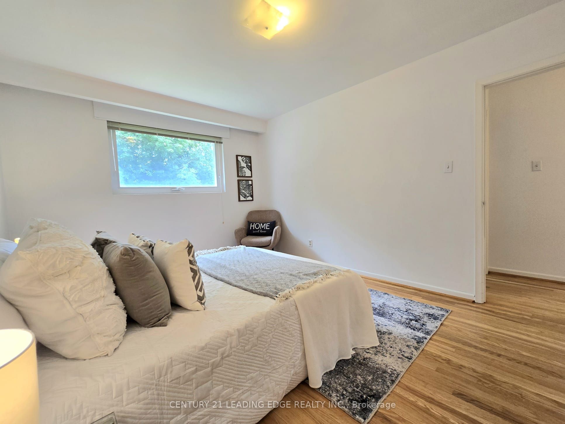 46 Adamede Crescent Property Photo 21