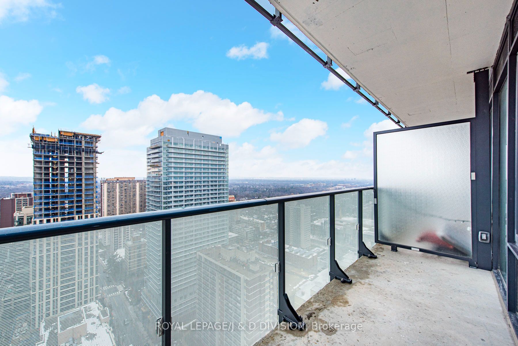 161 Roehampton Avenue 3103 Property Photo 17