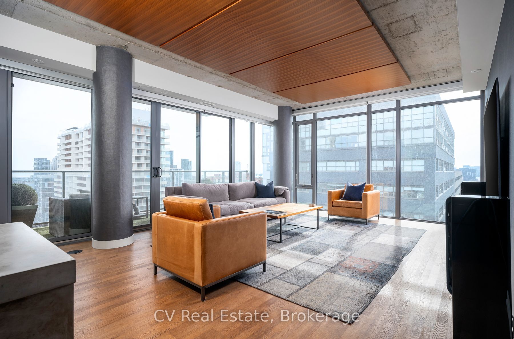 95 Bathurst Street 1305 Property Photo 8