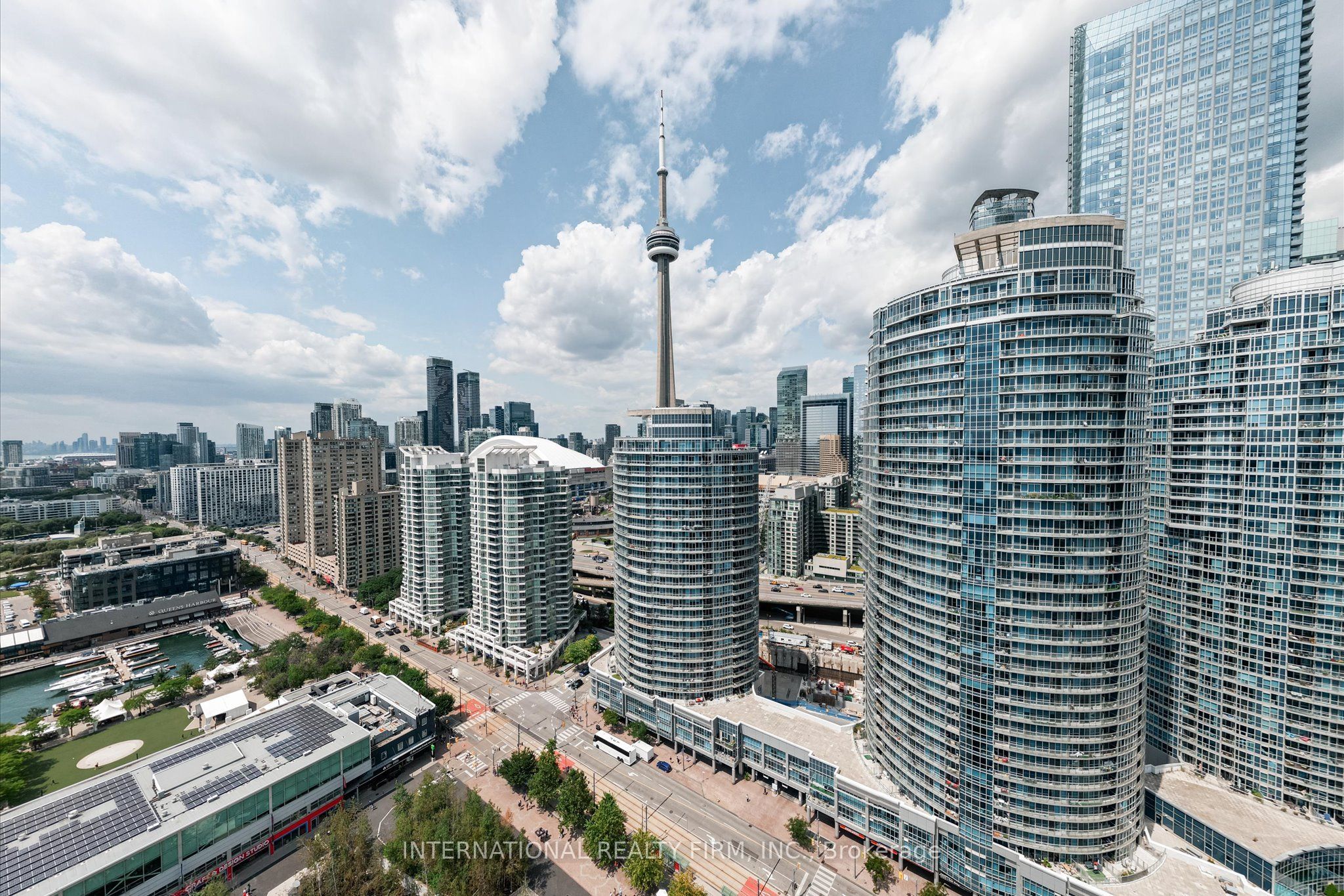 218 Queens Quay W Ph4 Property Photo 1