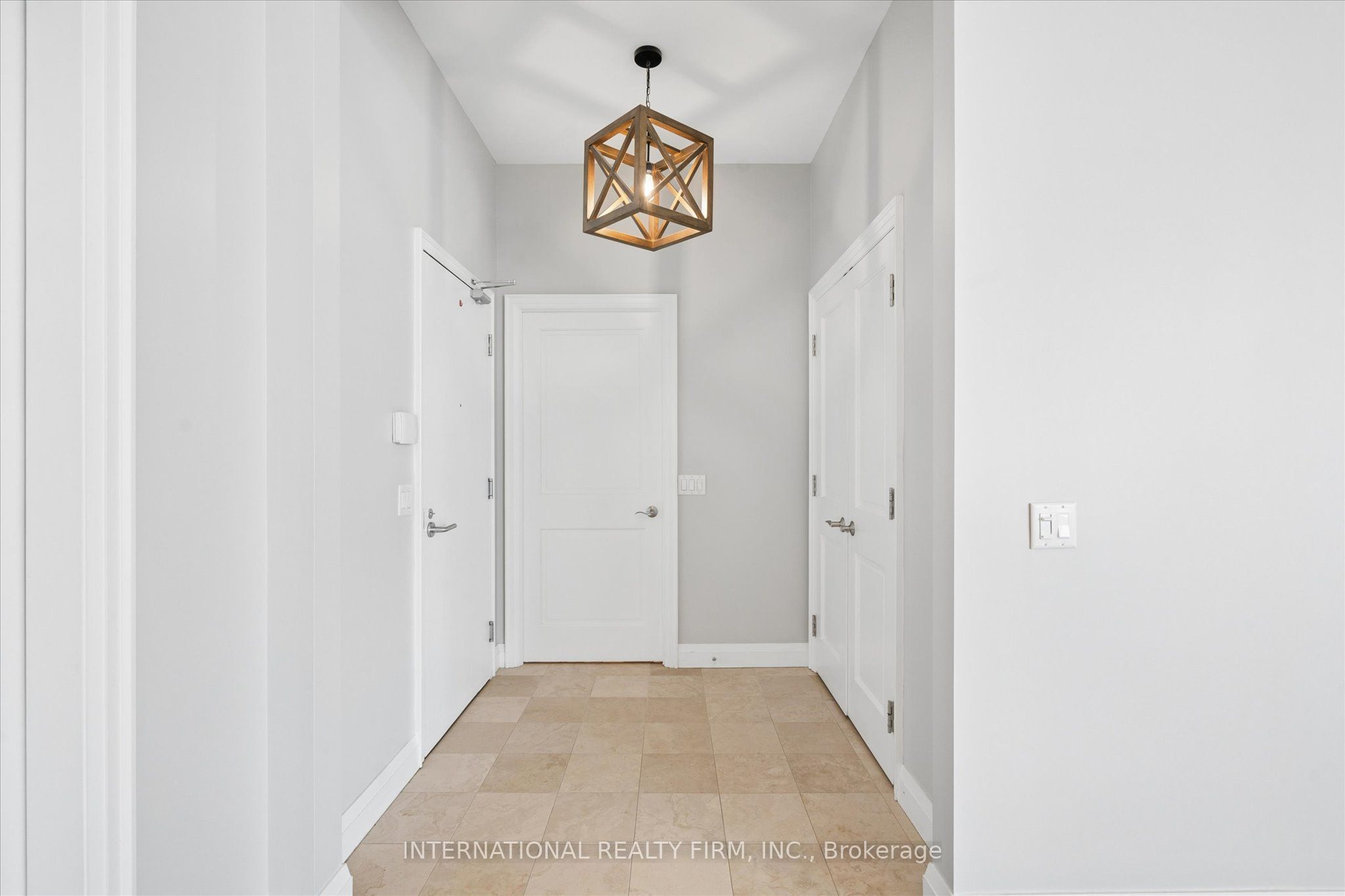 218 Queens Quay W Ph4 Property Photo 8