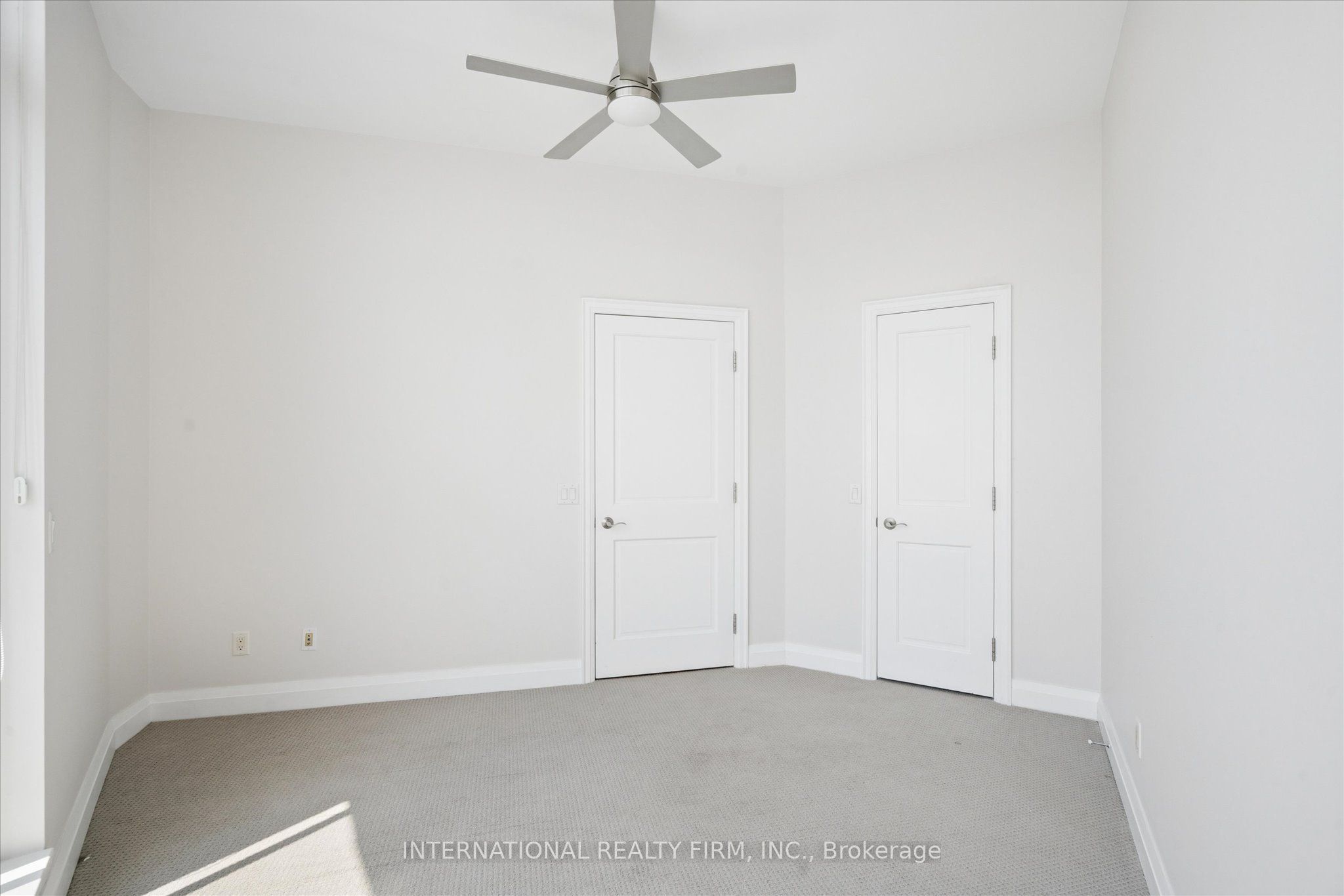 218 Queens Quay W Ph4 Property Photo 29