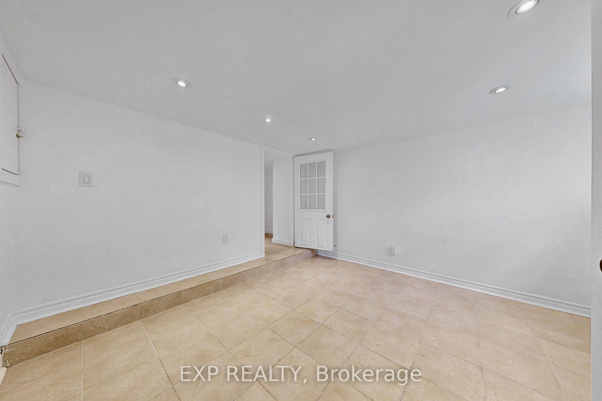 858 Manning Avenue Bsmt Property Photo 20
