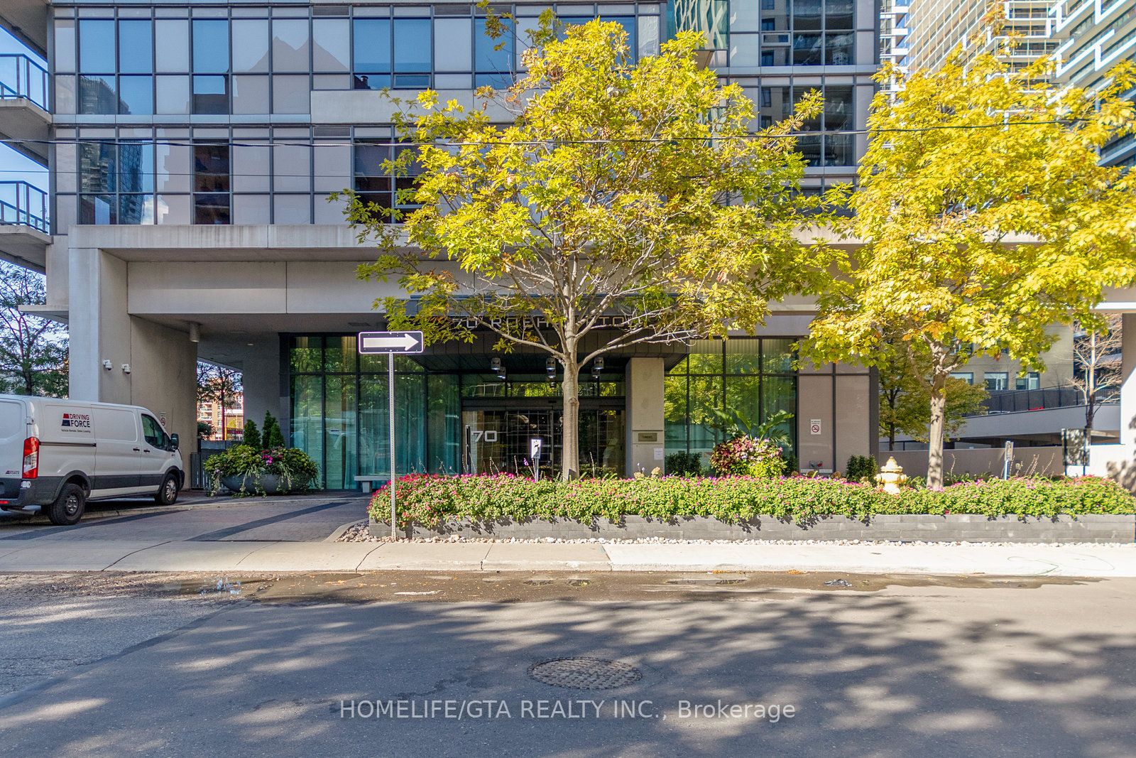 70 Roehampton Avenue 416 Property Photo 3
