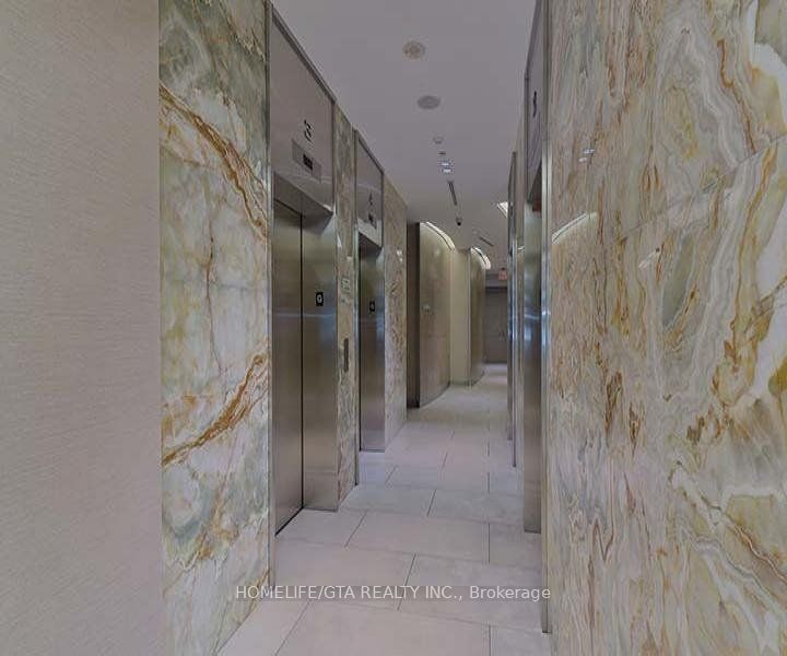 70 Roehampton Avenue 416 Property Photo 4