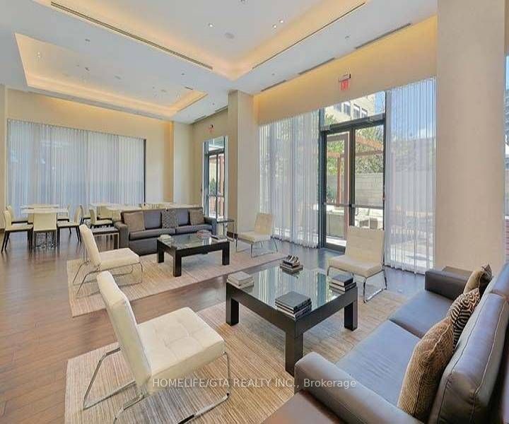 70 Roehampton Avenue 416 Property Photo 6