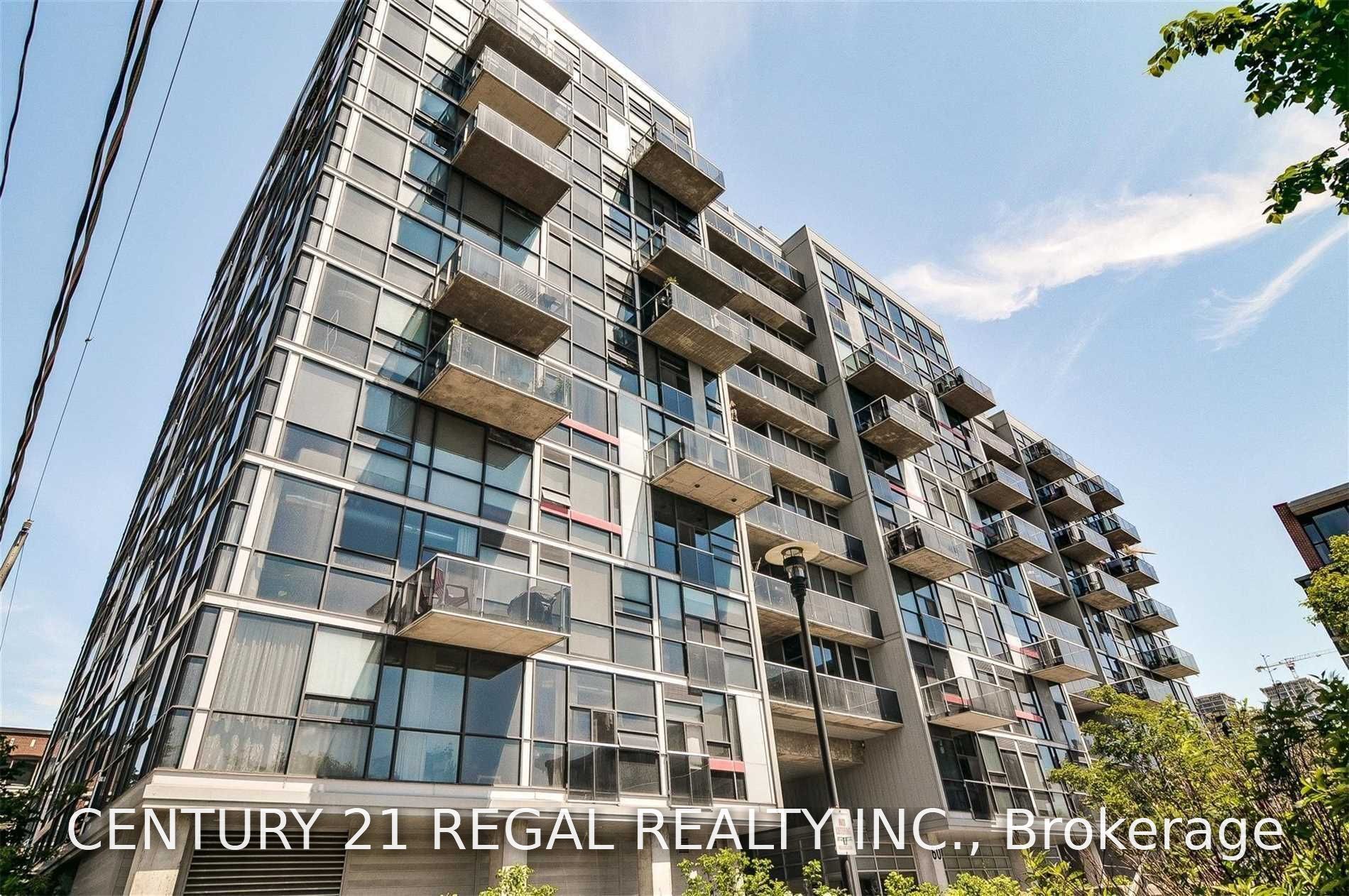60 Bathurst Street 305 Property Photo 3