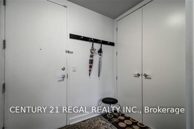 60 Bathurst Street 305 Property Photo 6