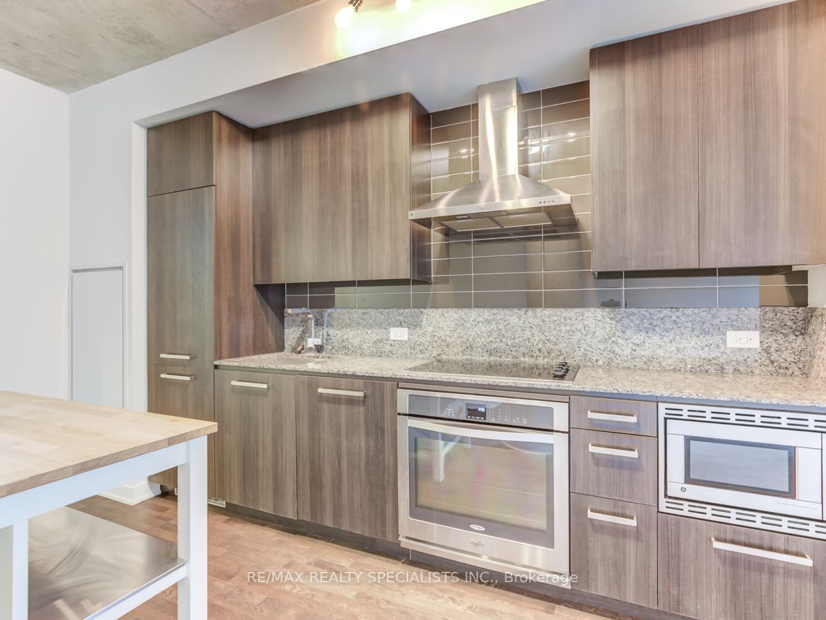 15 Beverley Street 304 Property Photo 8