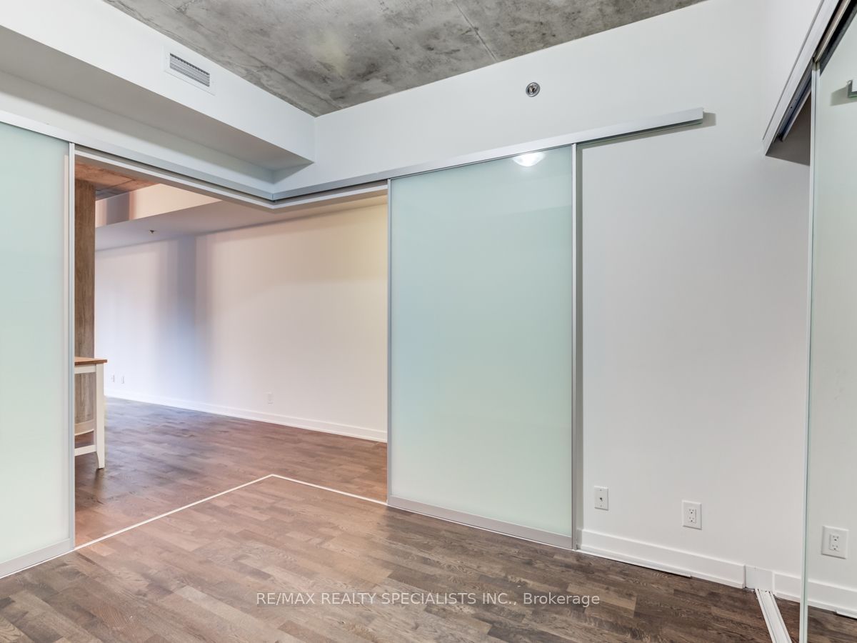 15 Beverley Street 304 Property Photo 11