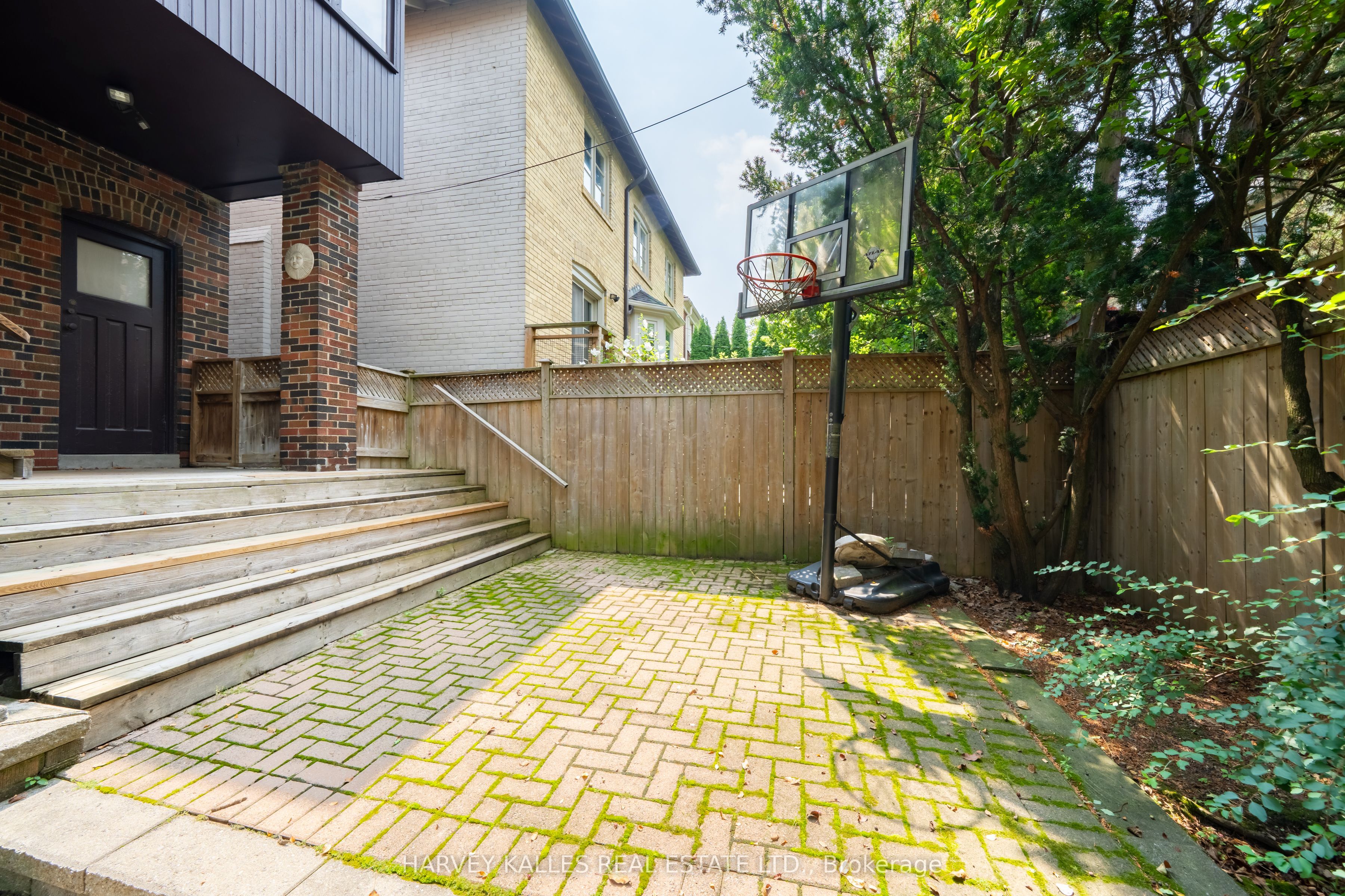 6 Browside Avenue Property Photo 49