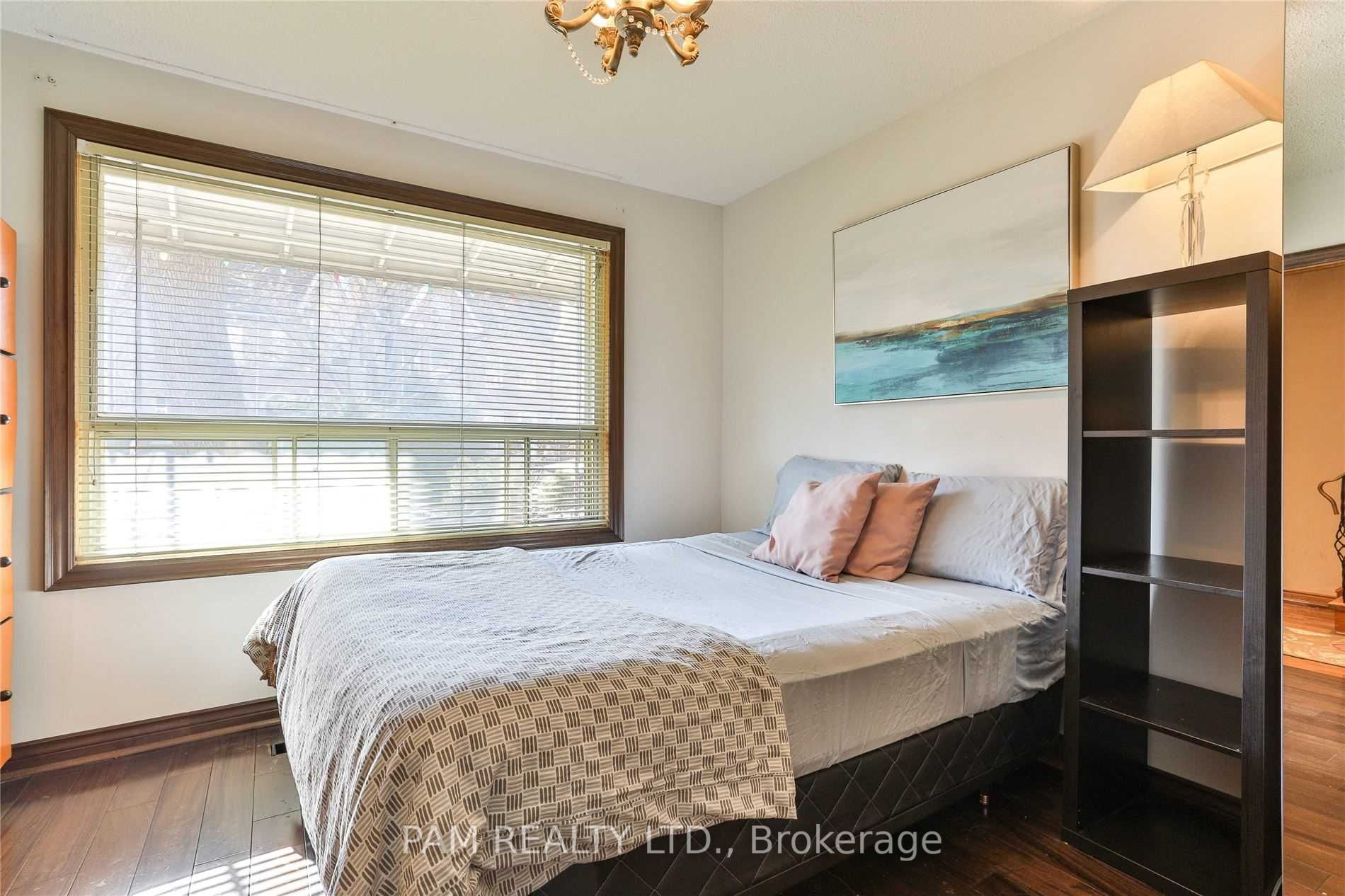 147 Euclid Avenue Property Photo 10