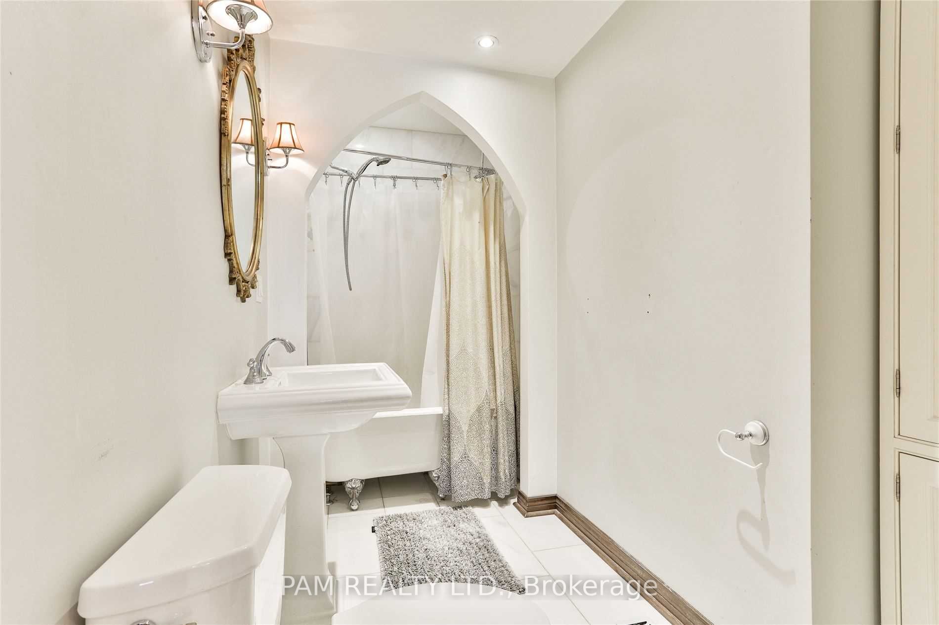 147 Euclid Avenue Property Photo 19