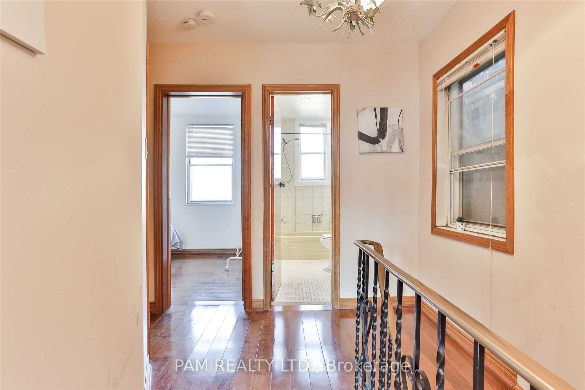 147 Euclid Avenue Property Photo 23