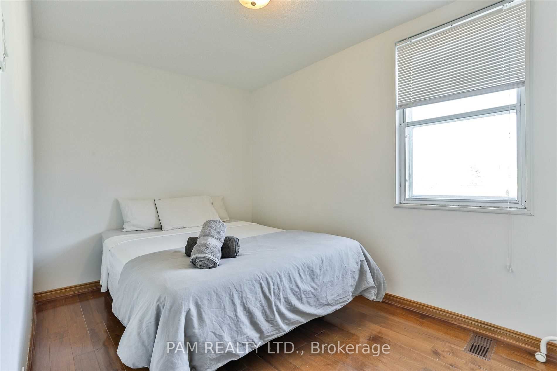 147 Euclid Avenue Property Photo 25
