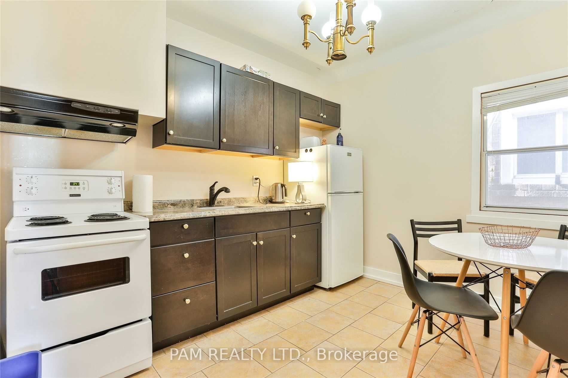 147 Euclid Avenue Property Photo 26