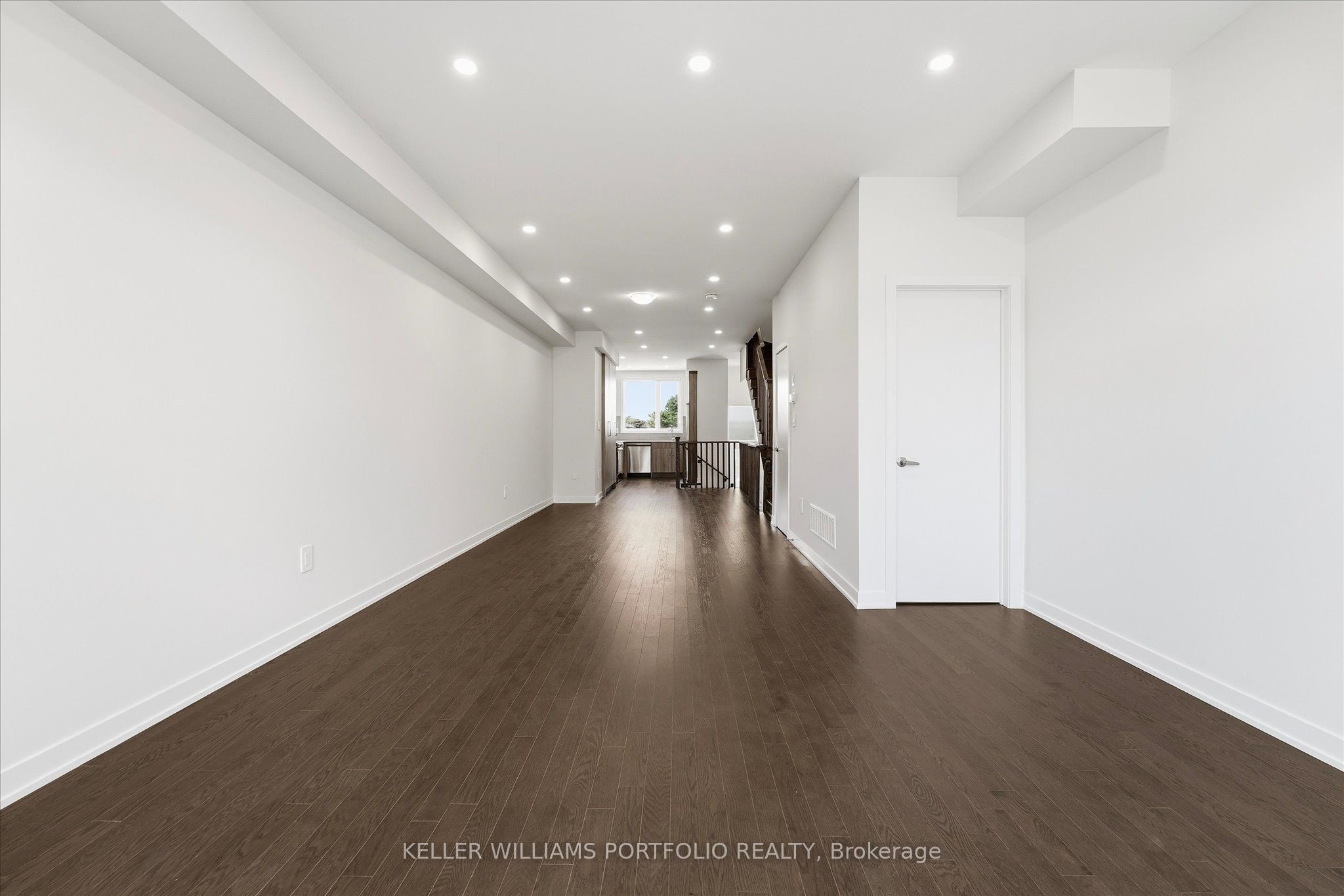 372 Lawrence Heights Way Property Photo 11
