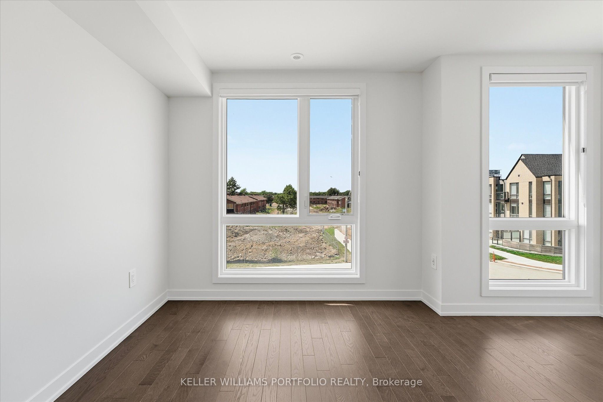 372 Lawrence Heights Way Property Photo 17