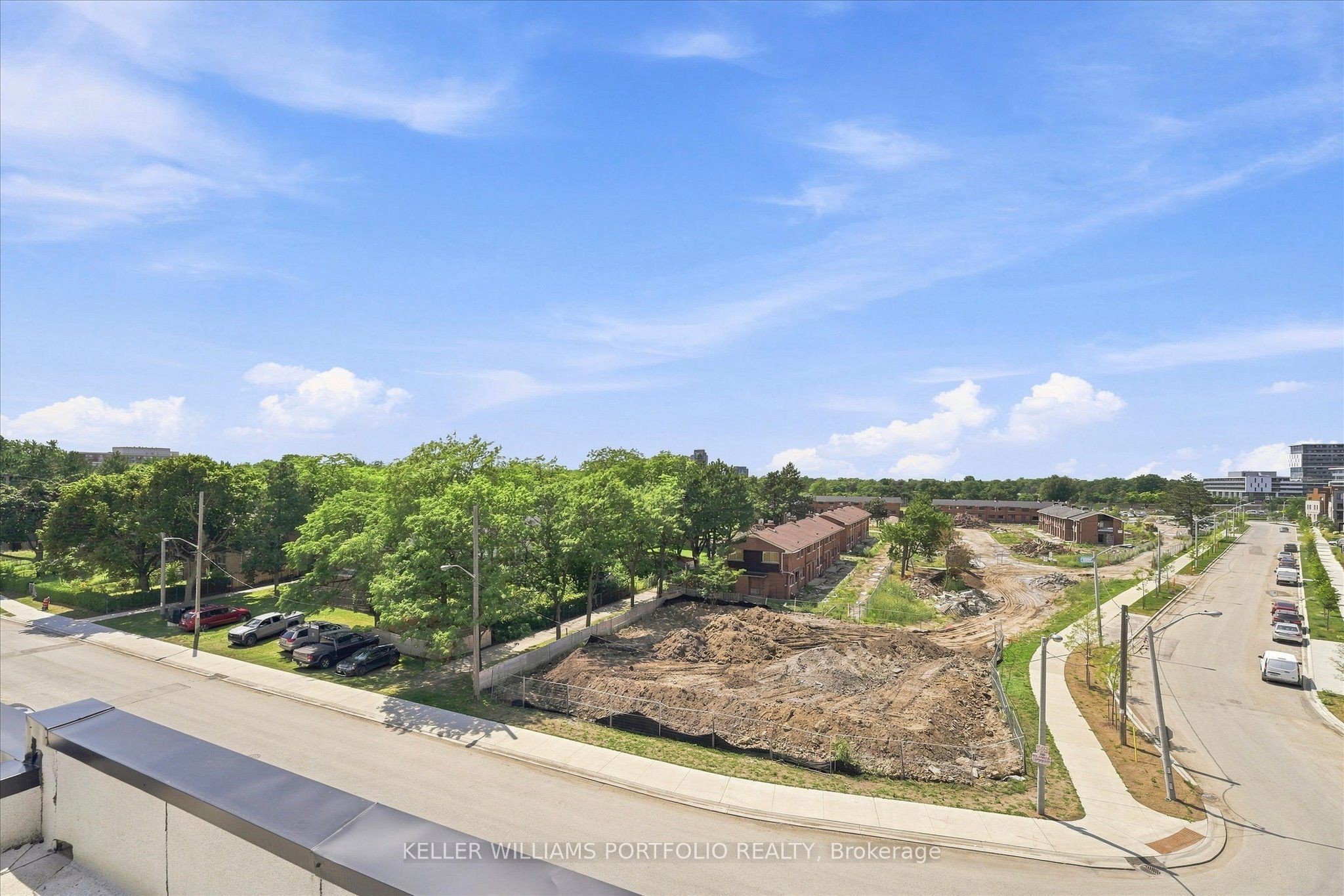 372 Lawrence Heights Way Property Photo 48