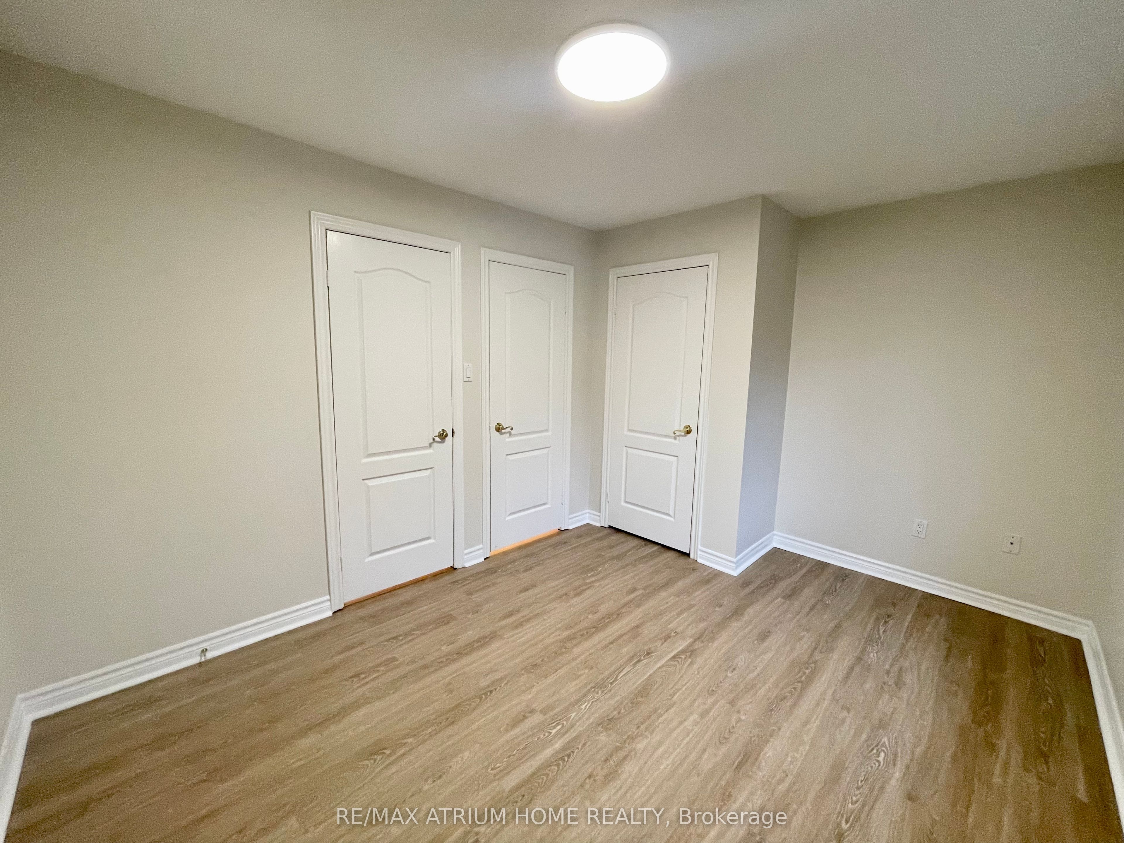 10 William Poole Way Property Photo 23