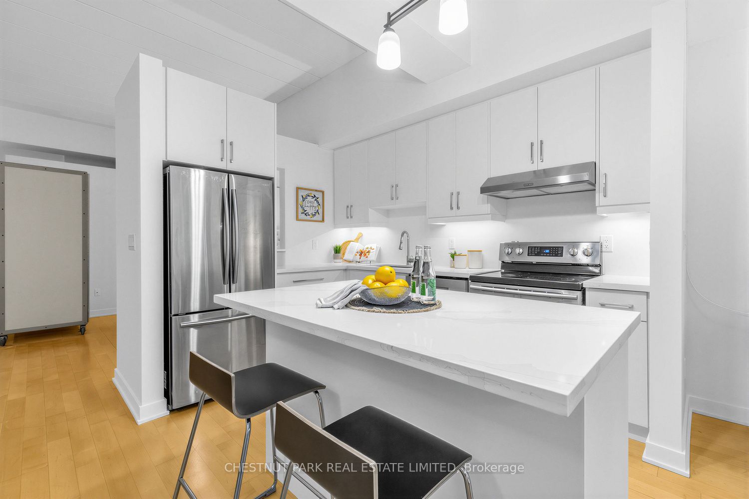 160 Baldwin Street 409 Property Photo 15