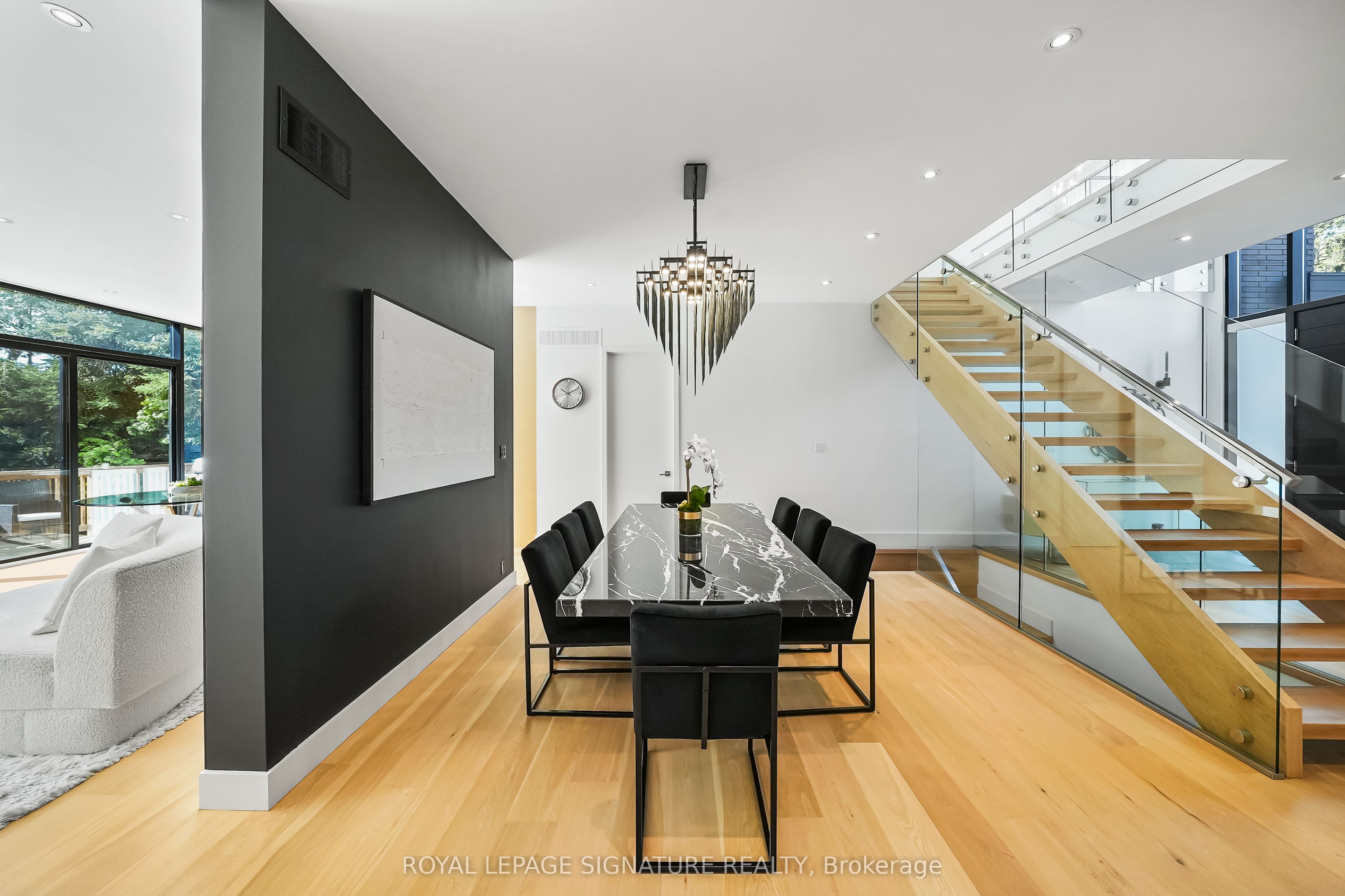 17 Nesbitt Drive Property Photo 7