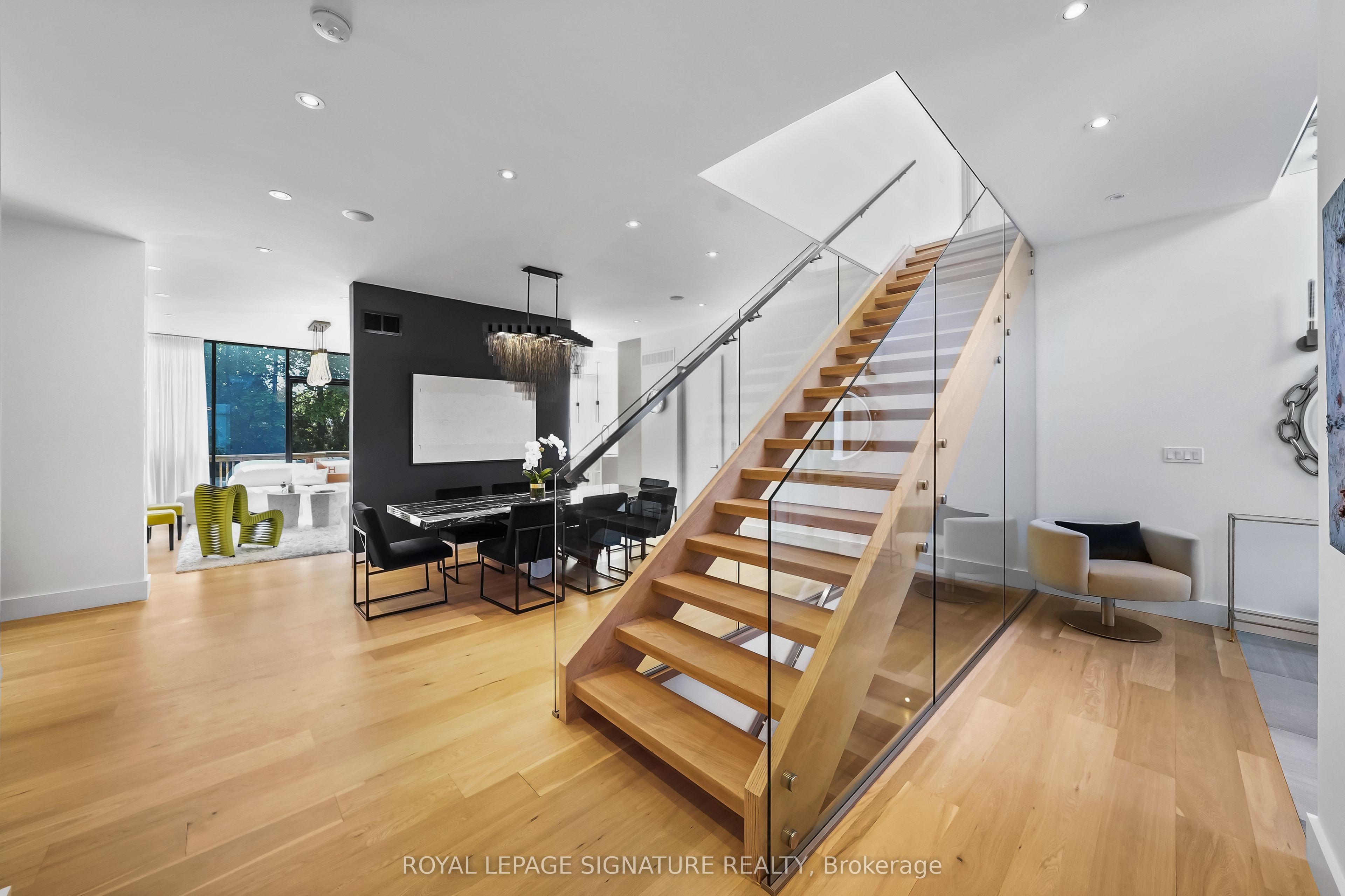 17 Nesbitt Drive Property Photo 8