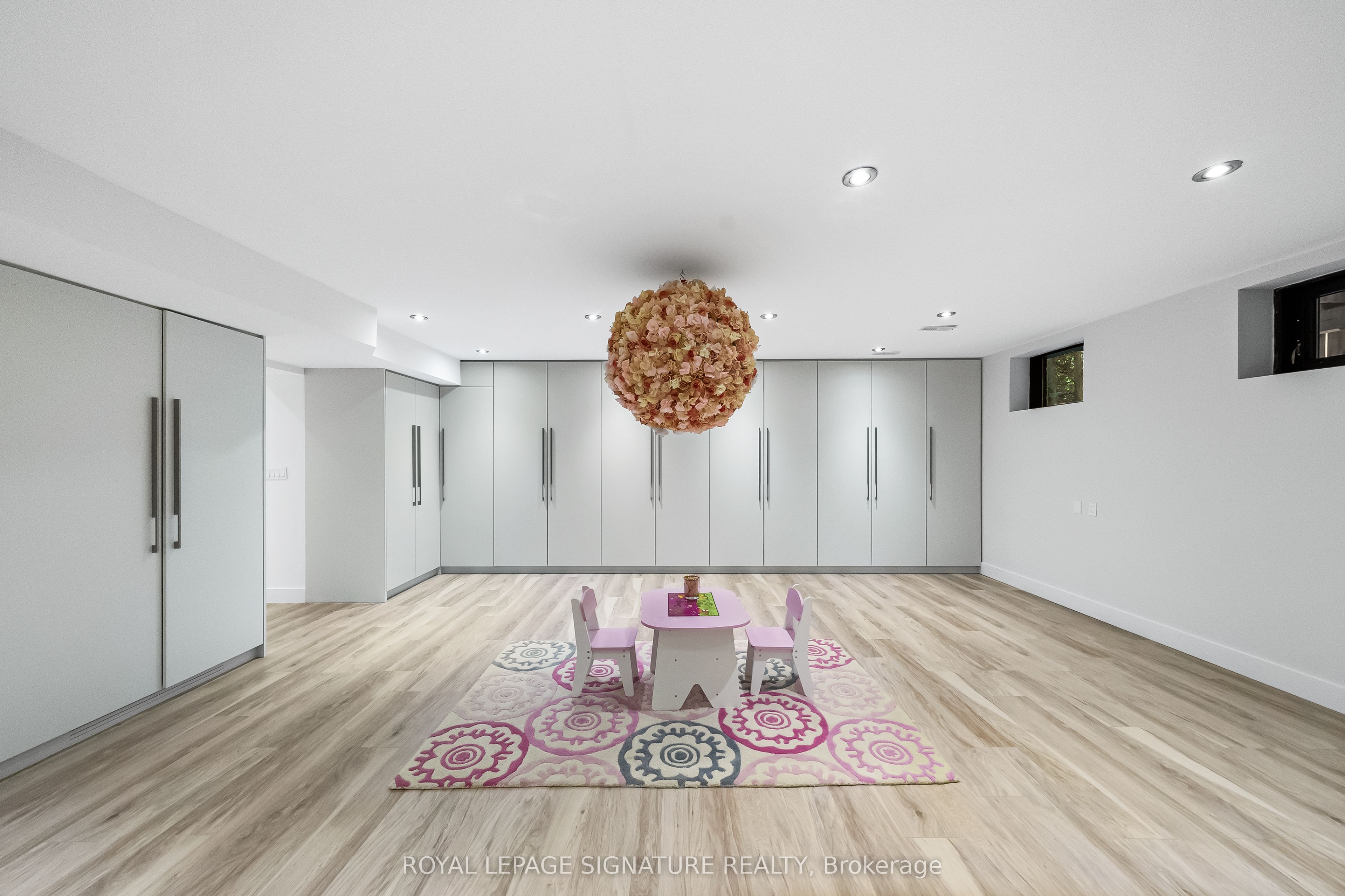 17 Nesbitt Drive Property Photo 28