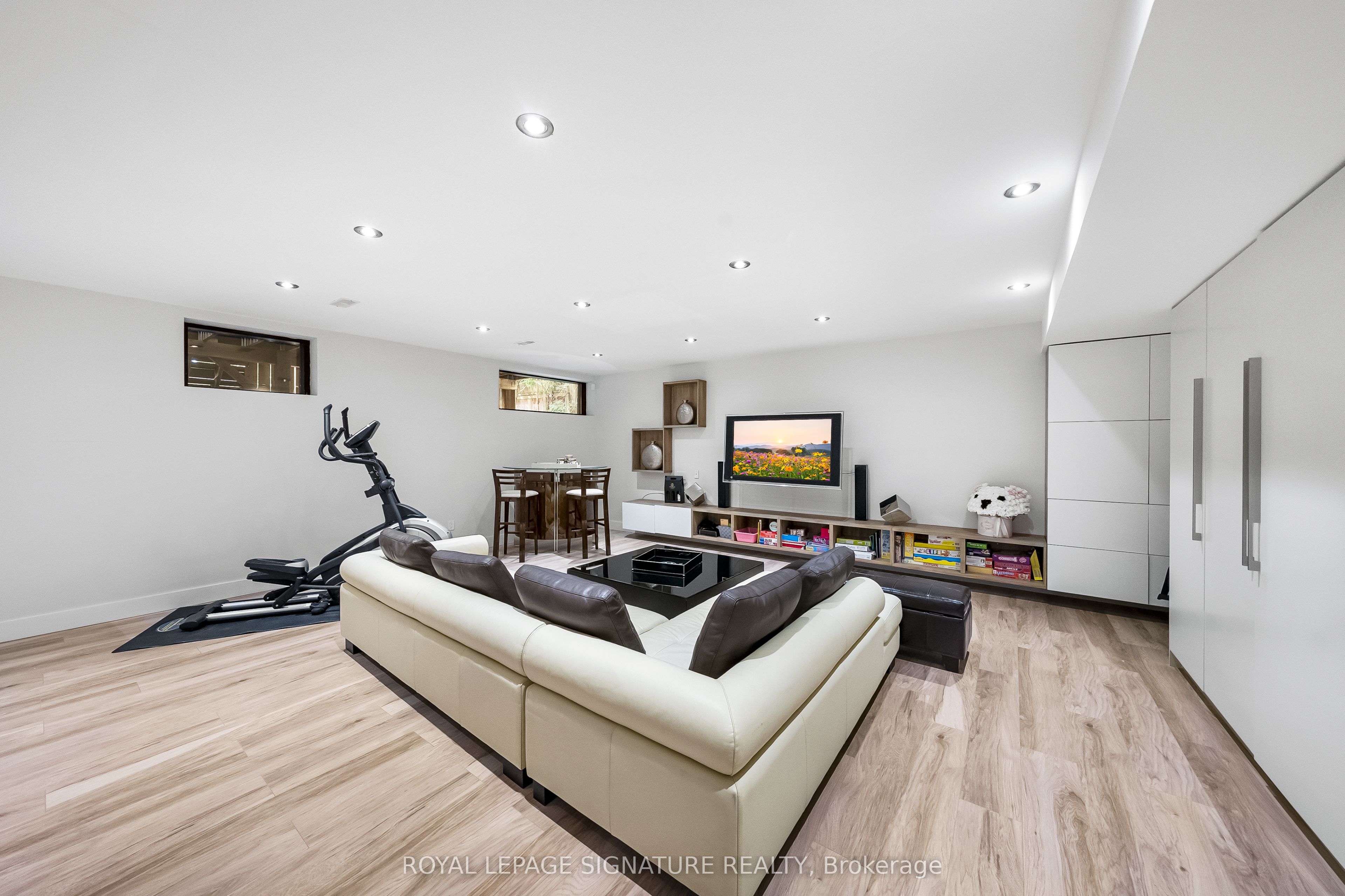 17 Nesbitt Drive Property Photo 31