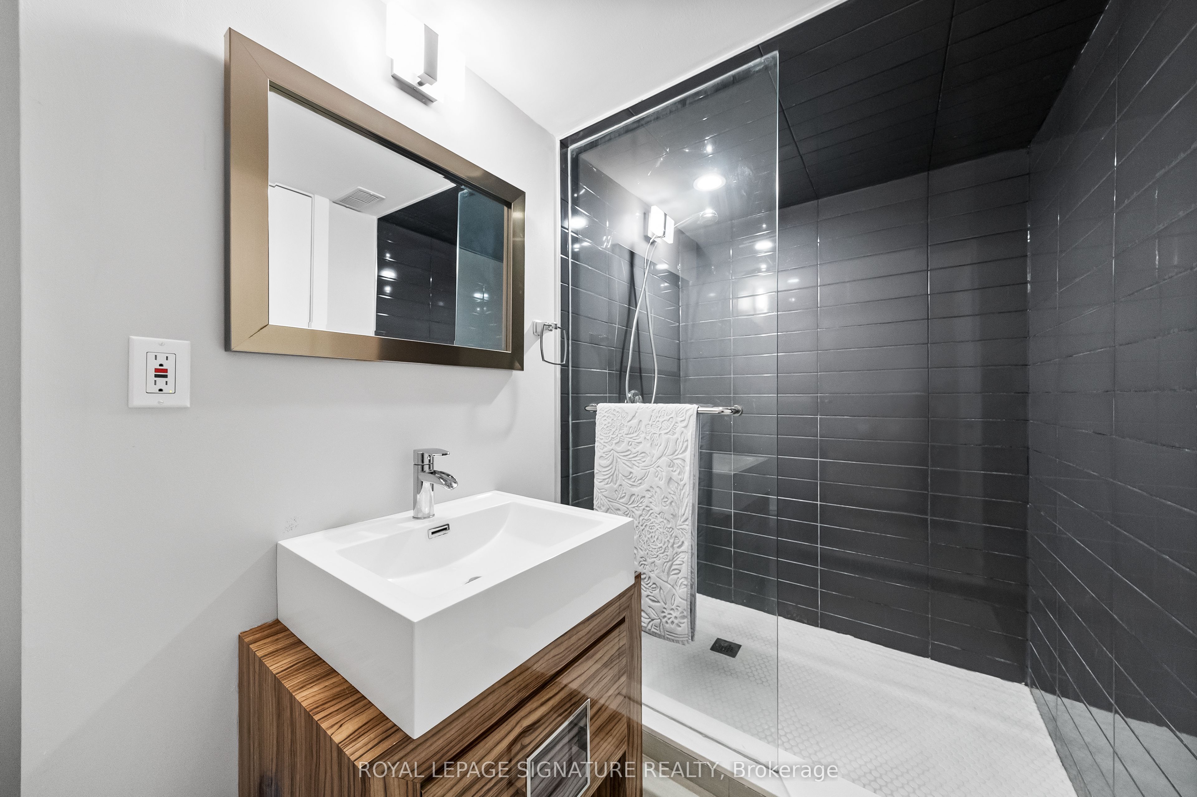 17 Nesbitt Drive Property Photo 35
