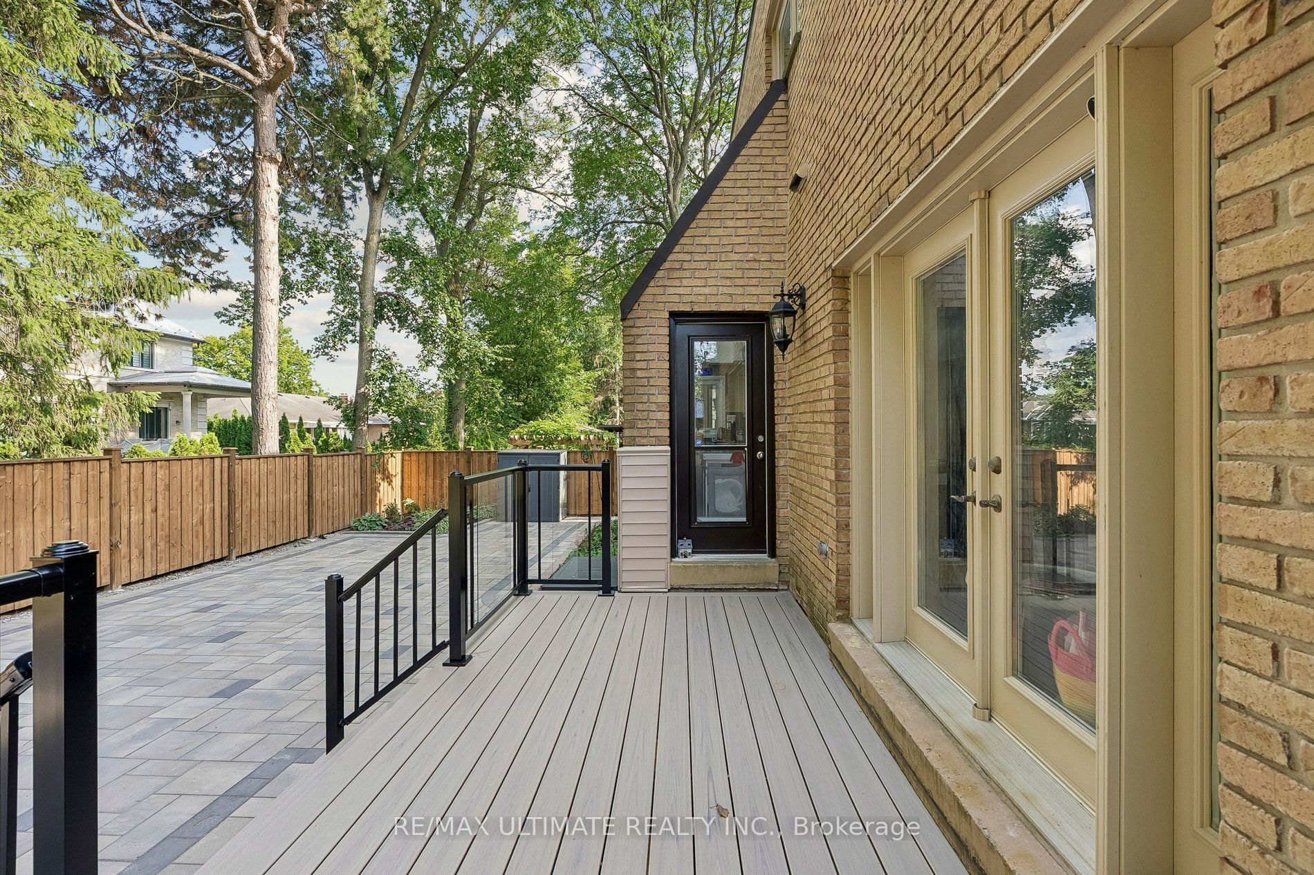 1 Versailles Court Property Photo 46