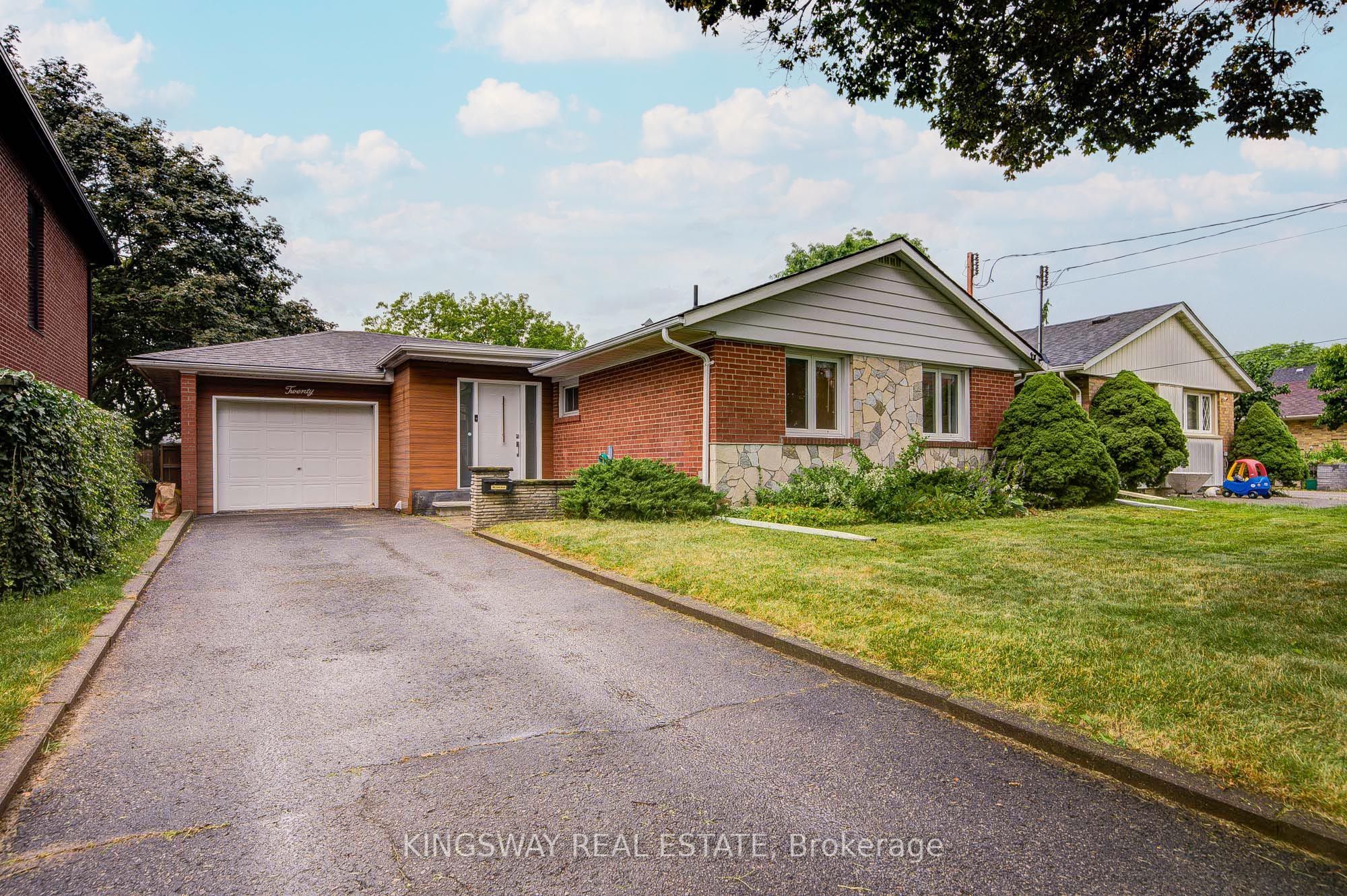 20 Wigmore Drive Property Photo 1