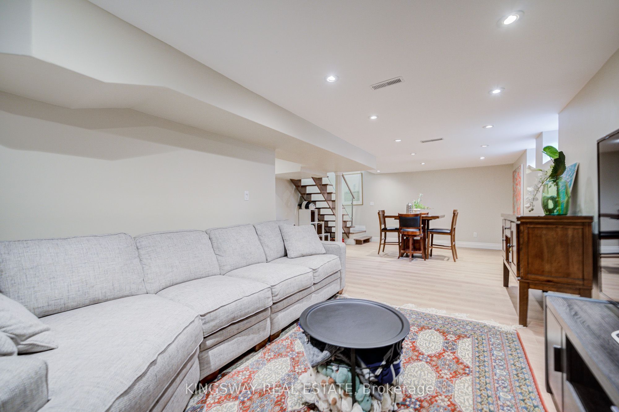 20 Wigmore Drive Property Photo 37
