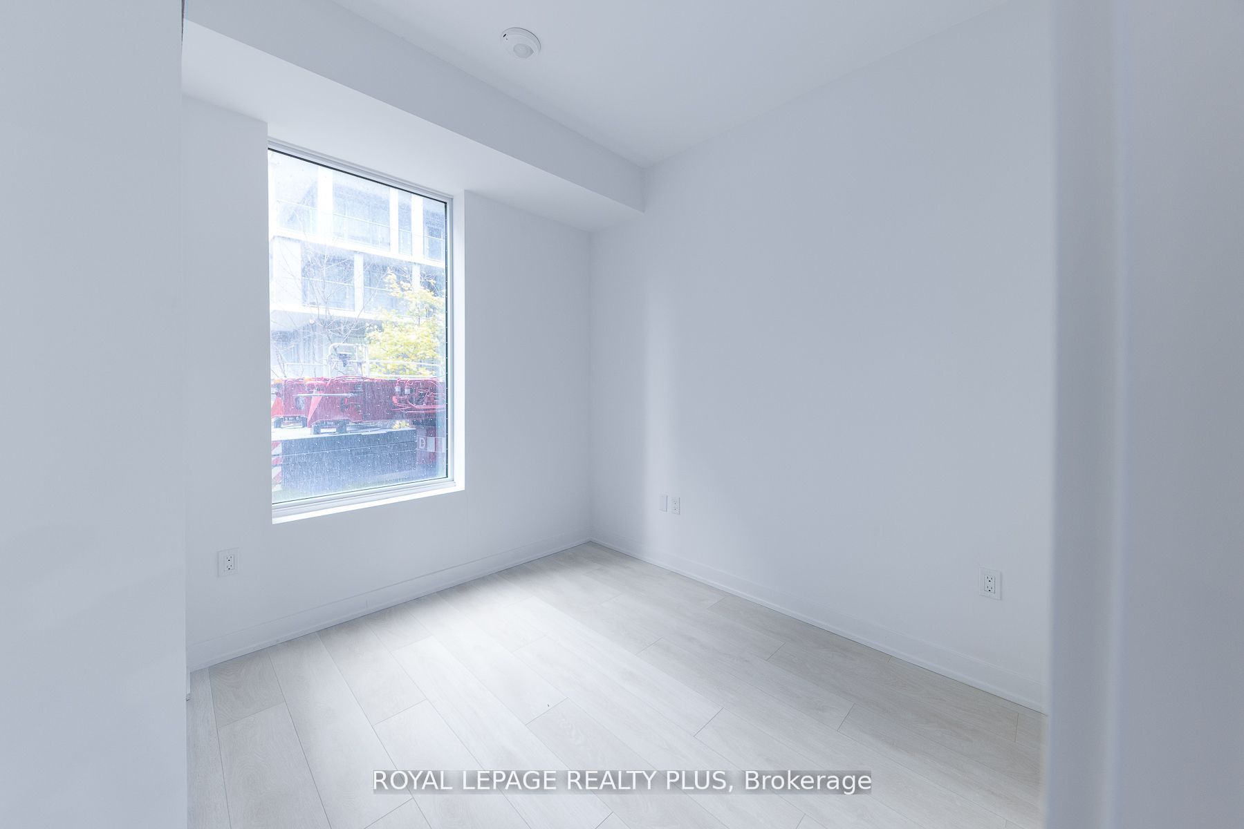 127 Broadway Avenue S 206s Property Photo 13