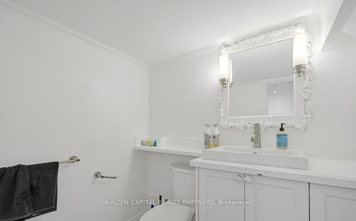 398 King Street E Property Photo 15
